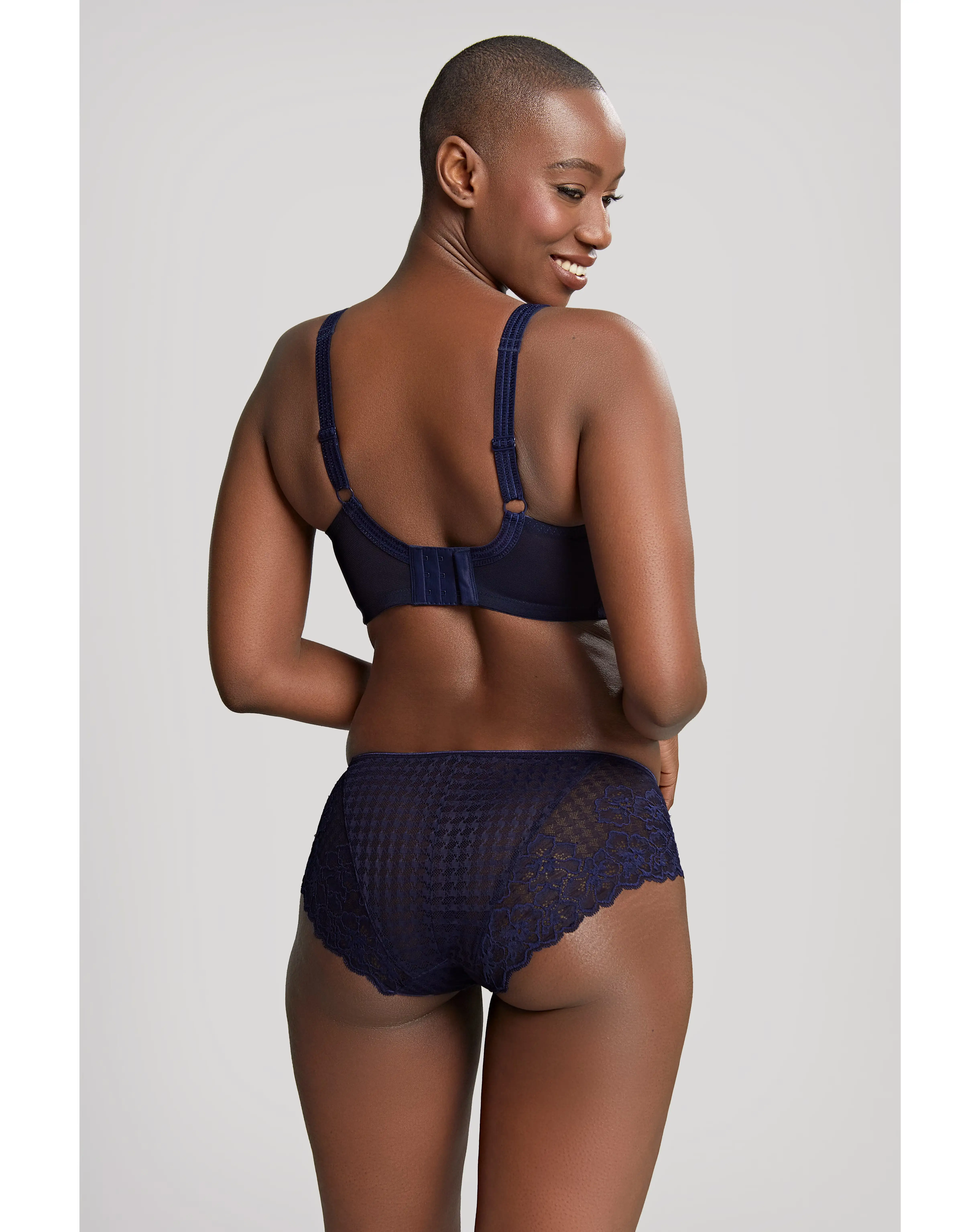 42176-panache-envy-full-cup-wired-bra-navy-1.webp