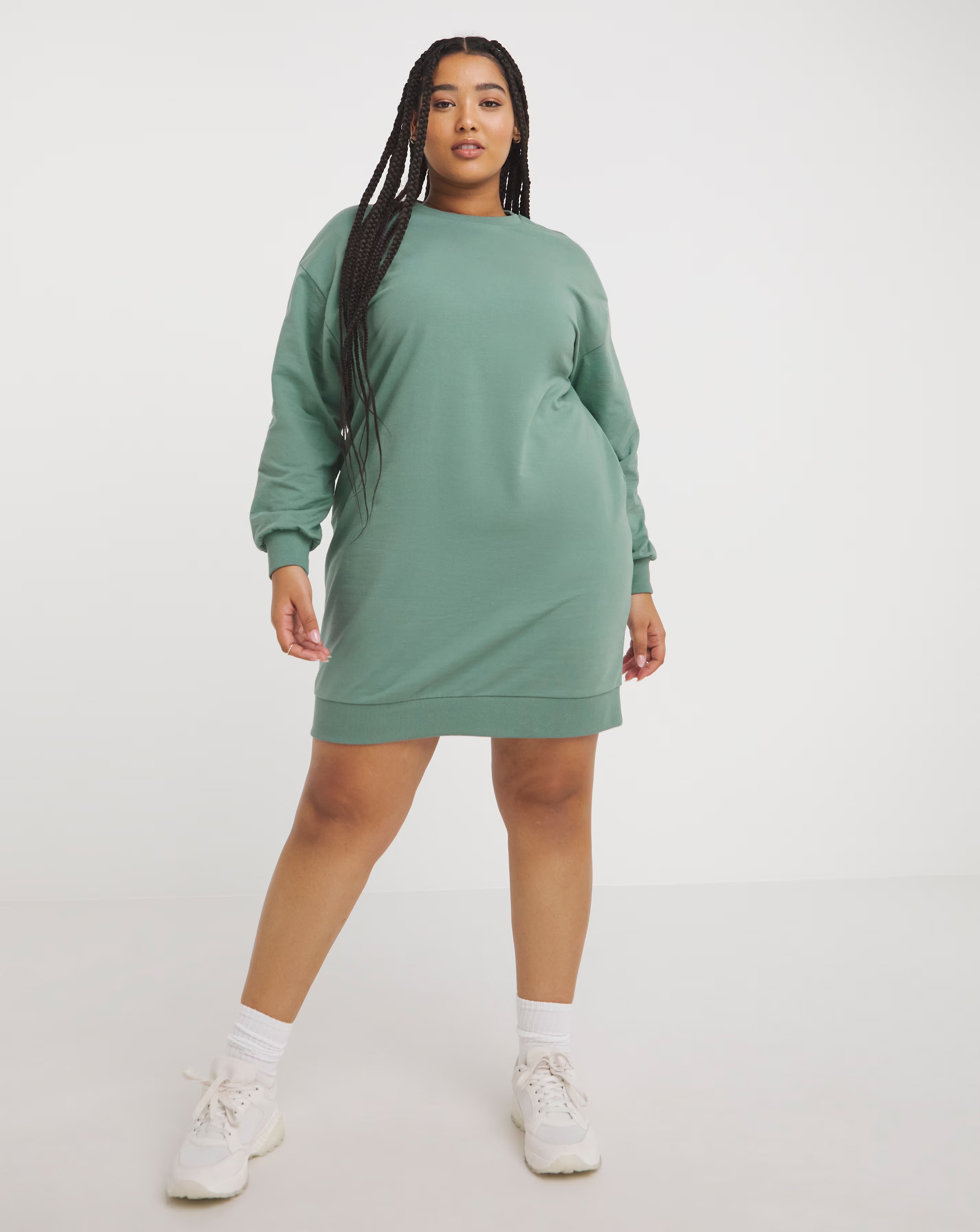 43937-green-sweatshirt-dress-1.webp