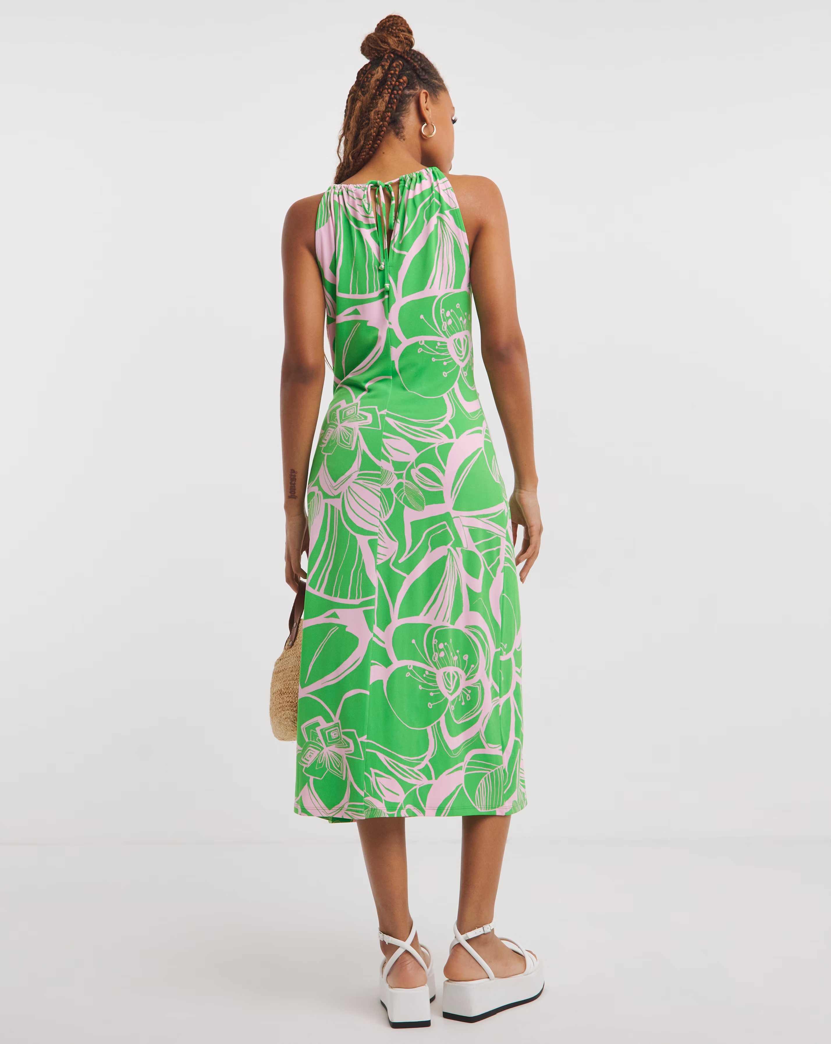 44105-tropical-floral-print-ruched-front-midi-dress-1.webp