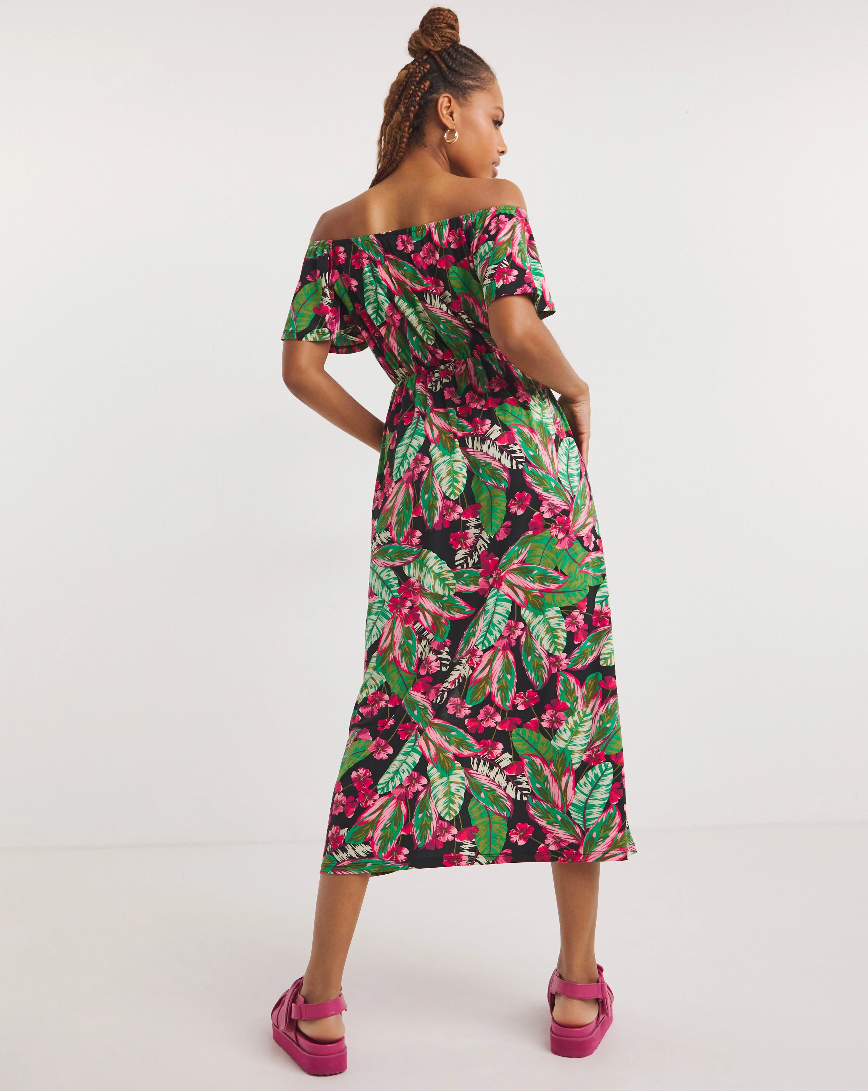 44118-tropical-floral-print-bardot-maxi-dress-1.webp