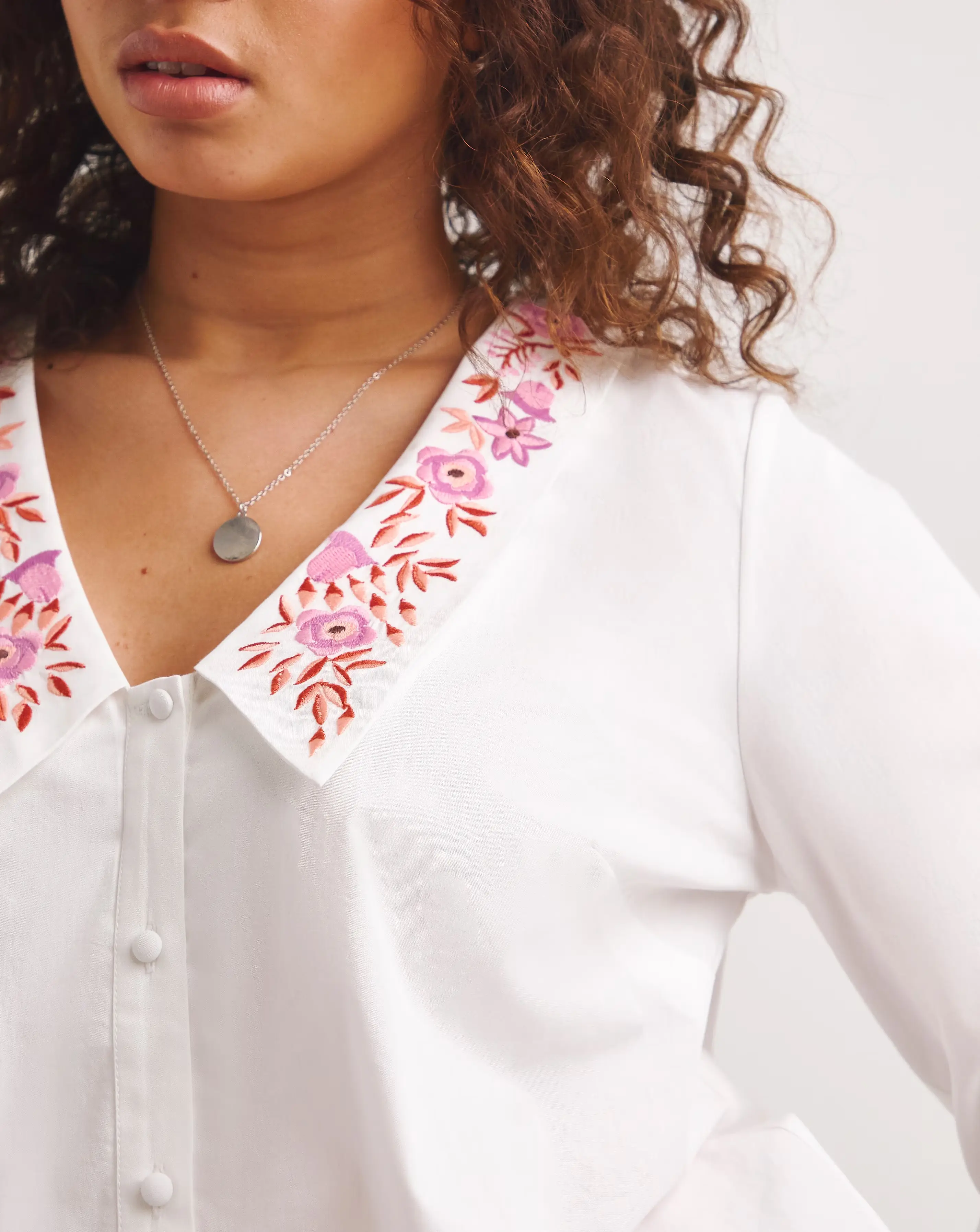 45196-simply-be-ivory-poplin-blouse-with-embroidered-collar-1.webp