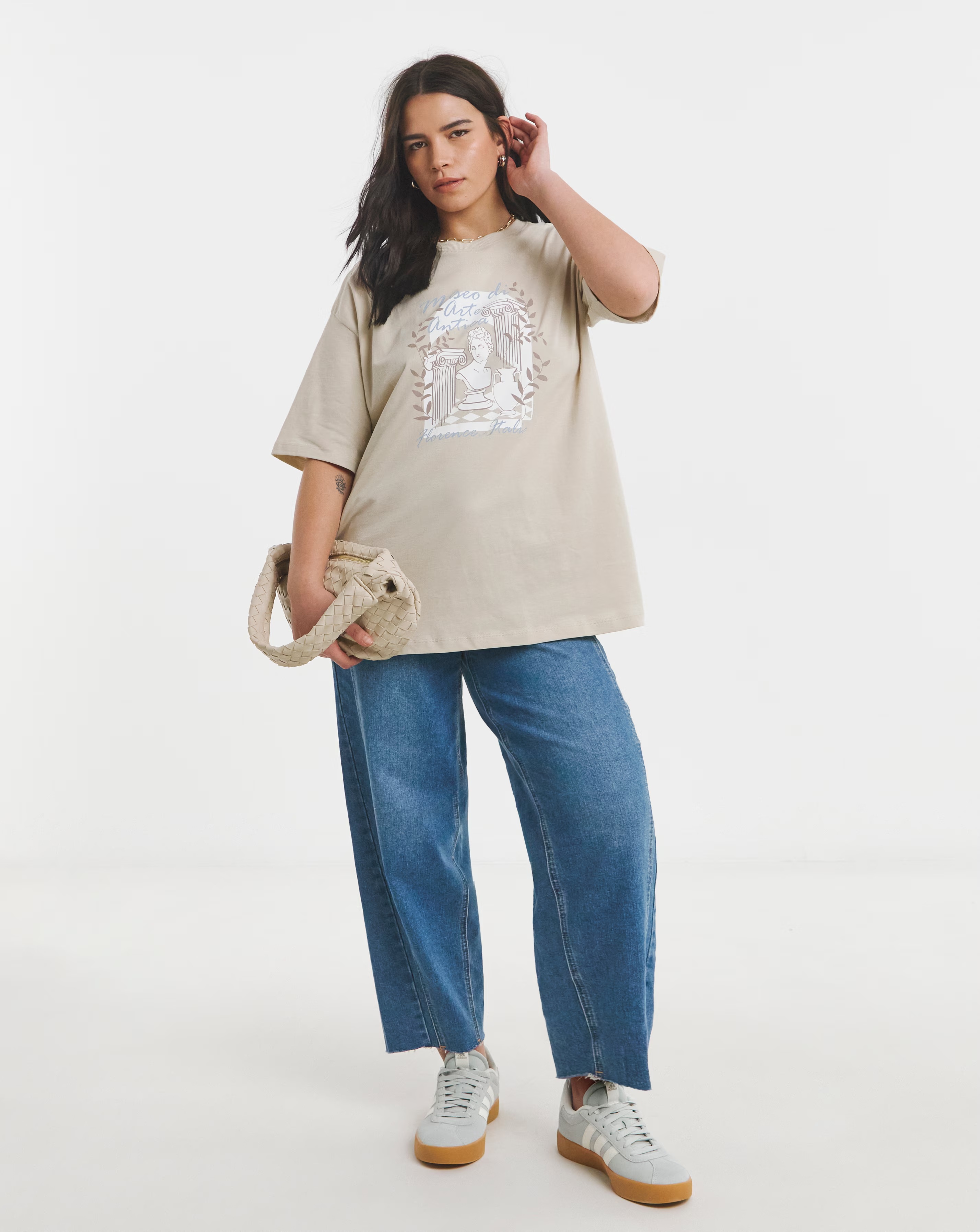 46165-simply-be-stone-oversized-art-museum-graphic-t-shirt-1.webp