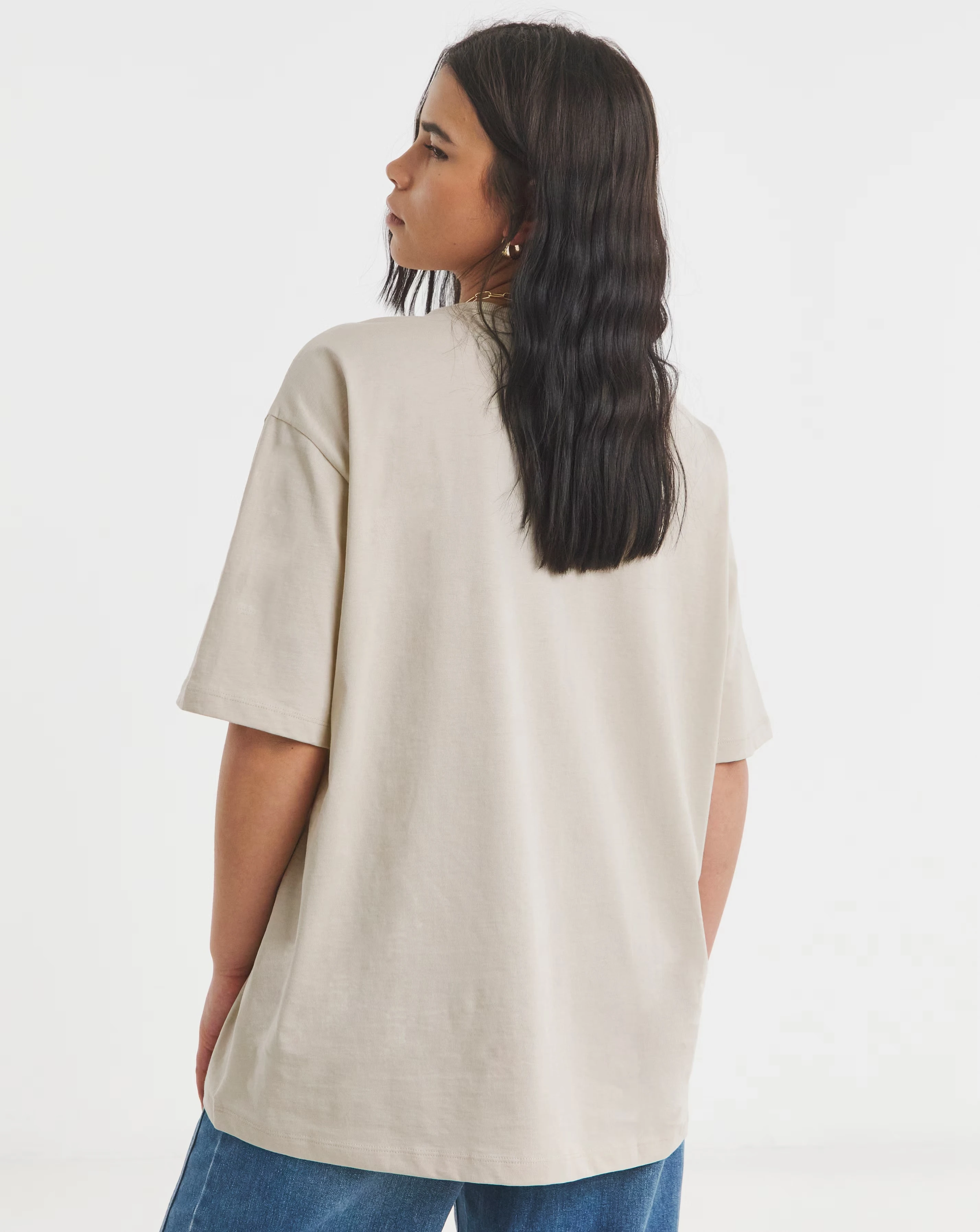 46165-simply-be-stone-oversized-art-museum-graphic-t-shirt-1.webp