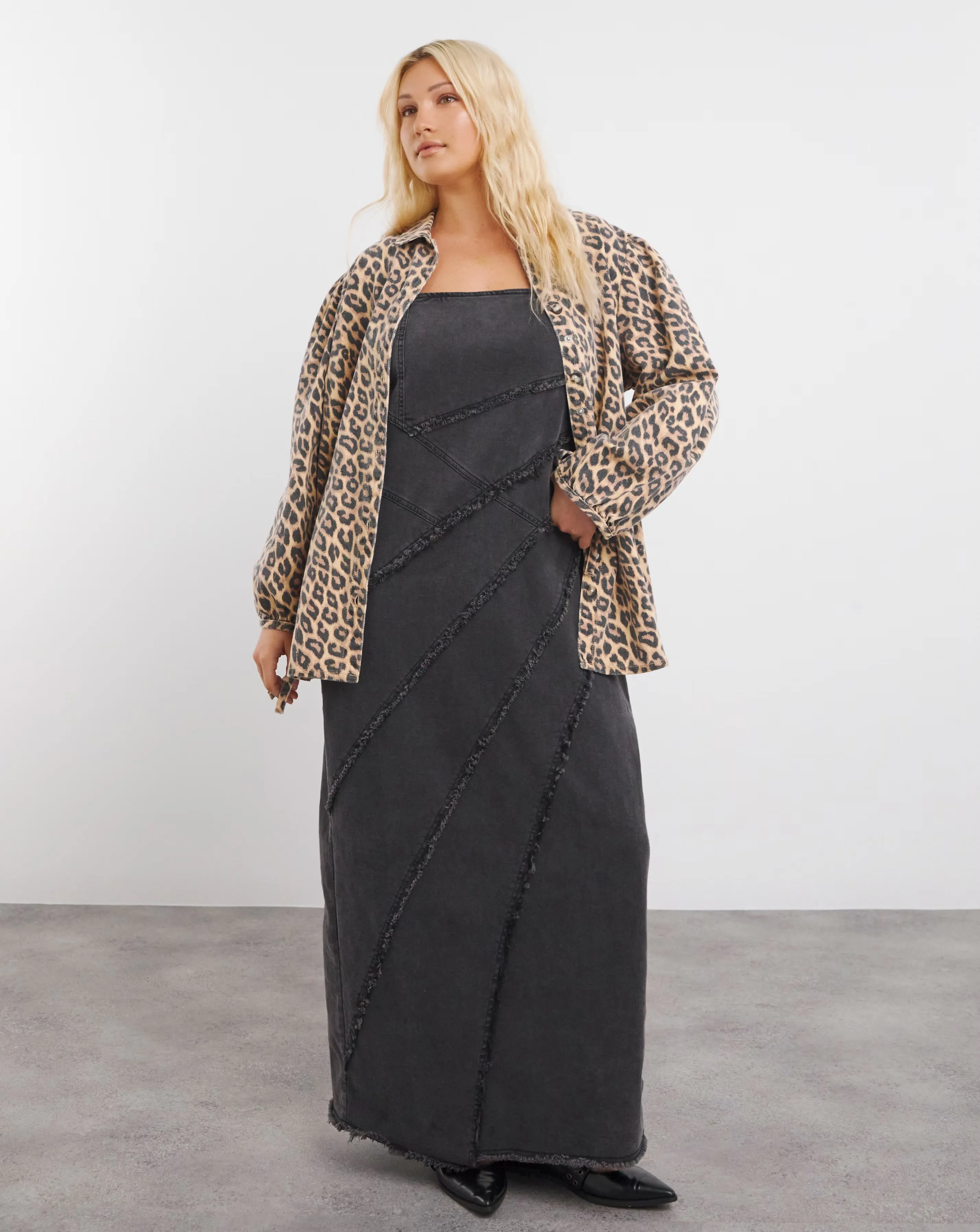 4666-leopard-blouson-sleeve-denim-shacket-1.webp
