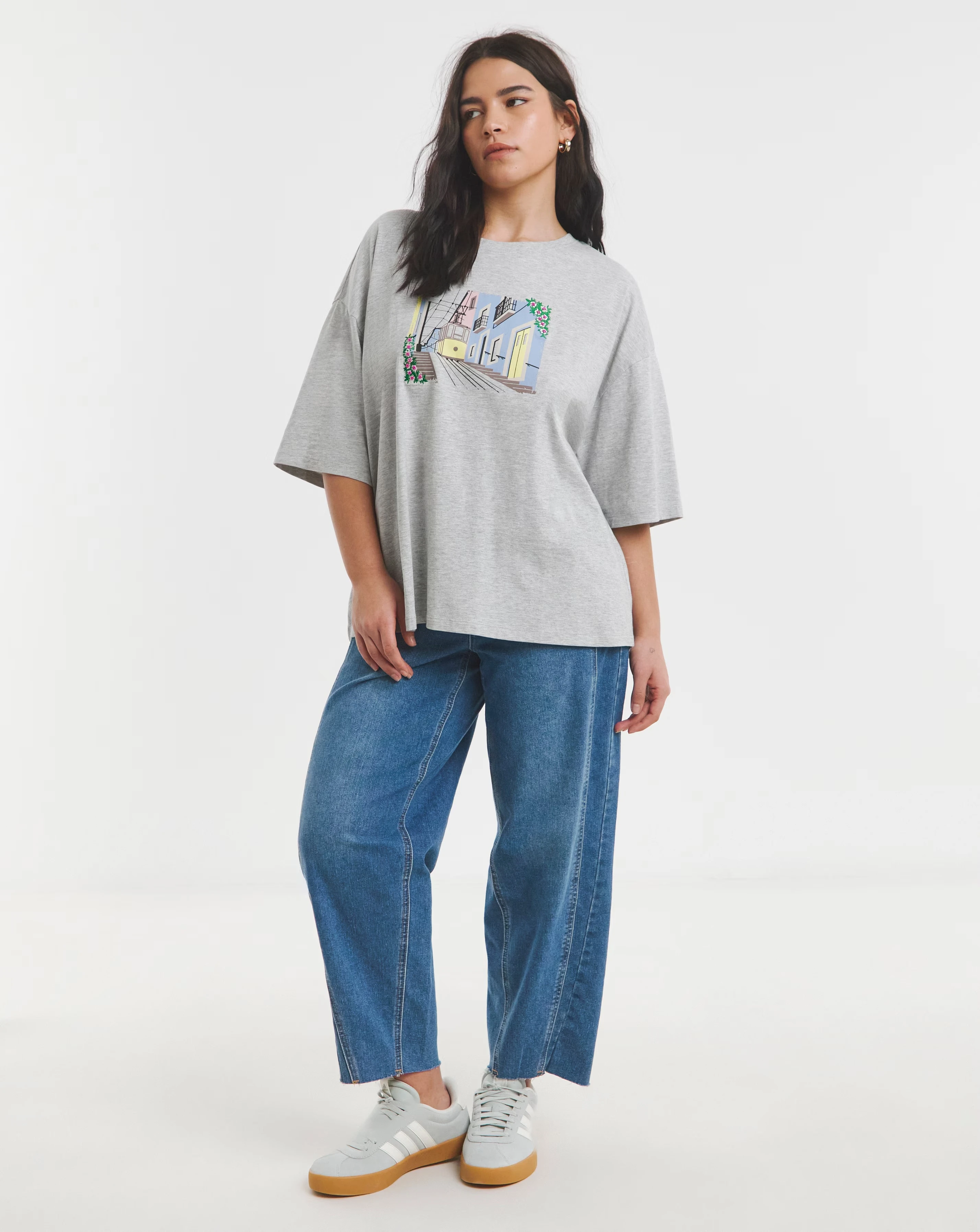 46785-simply-be-grey-marl-embroidery-lisbon-graphic-t-shirt-1.webp