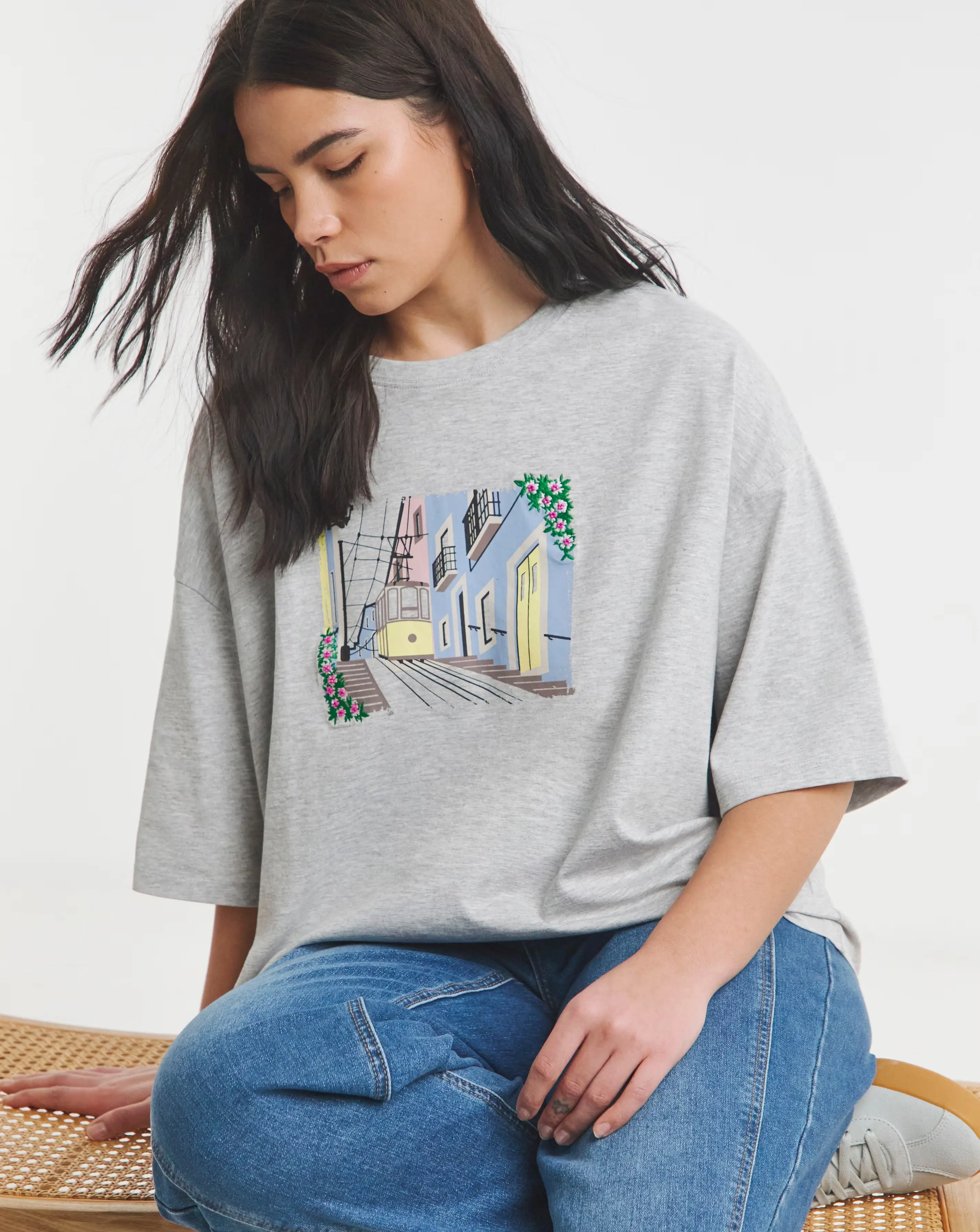 46785-simply-be-grey-marl-embroidery-lisbon-graphic-t-shirt-1.webp