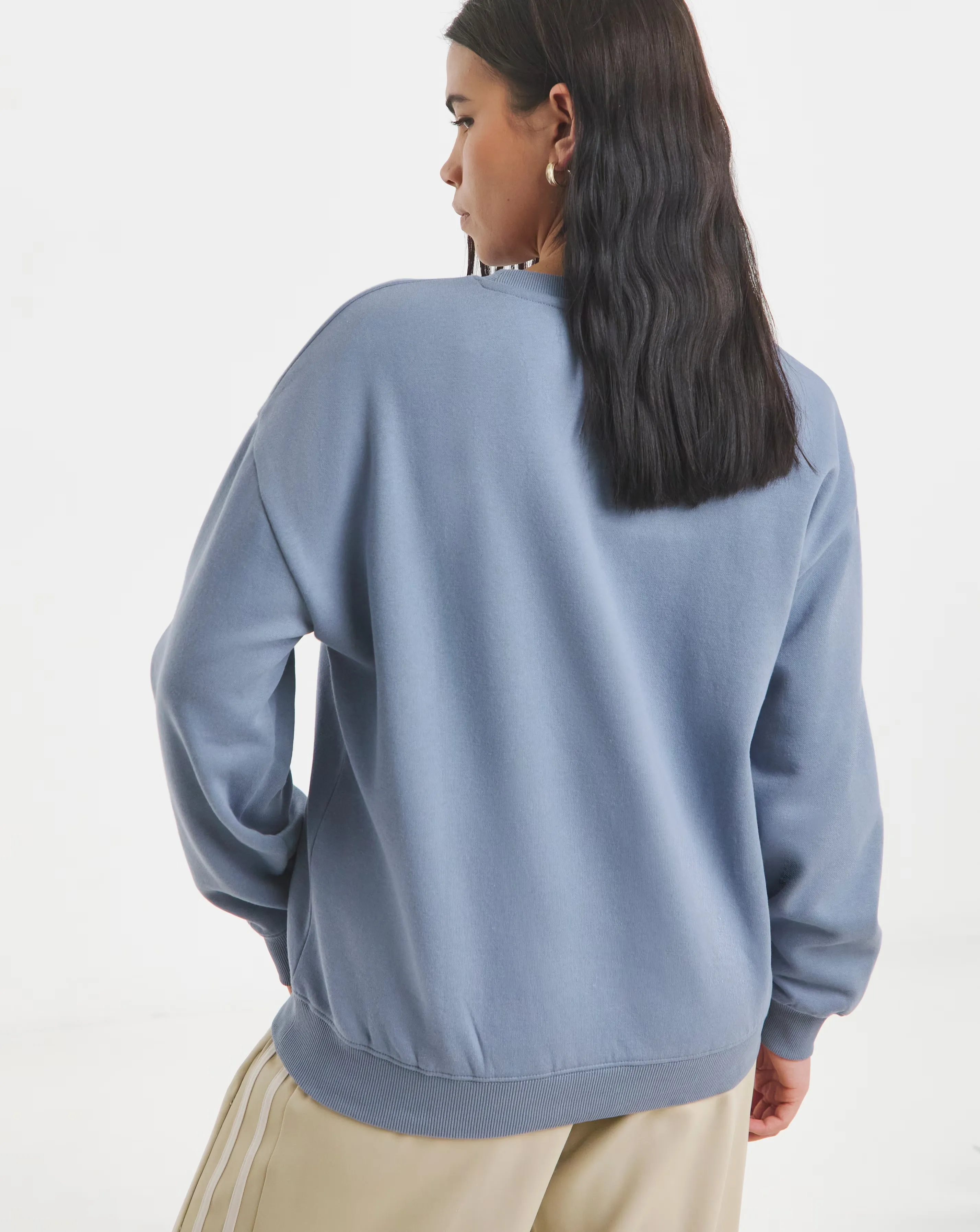 46798-blue-venice-embroidered-graphic-sweatshirt-1.webp