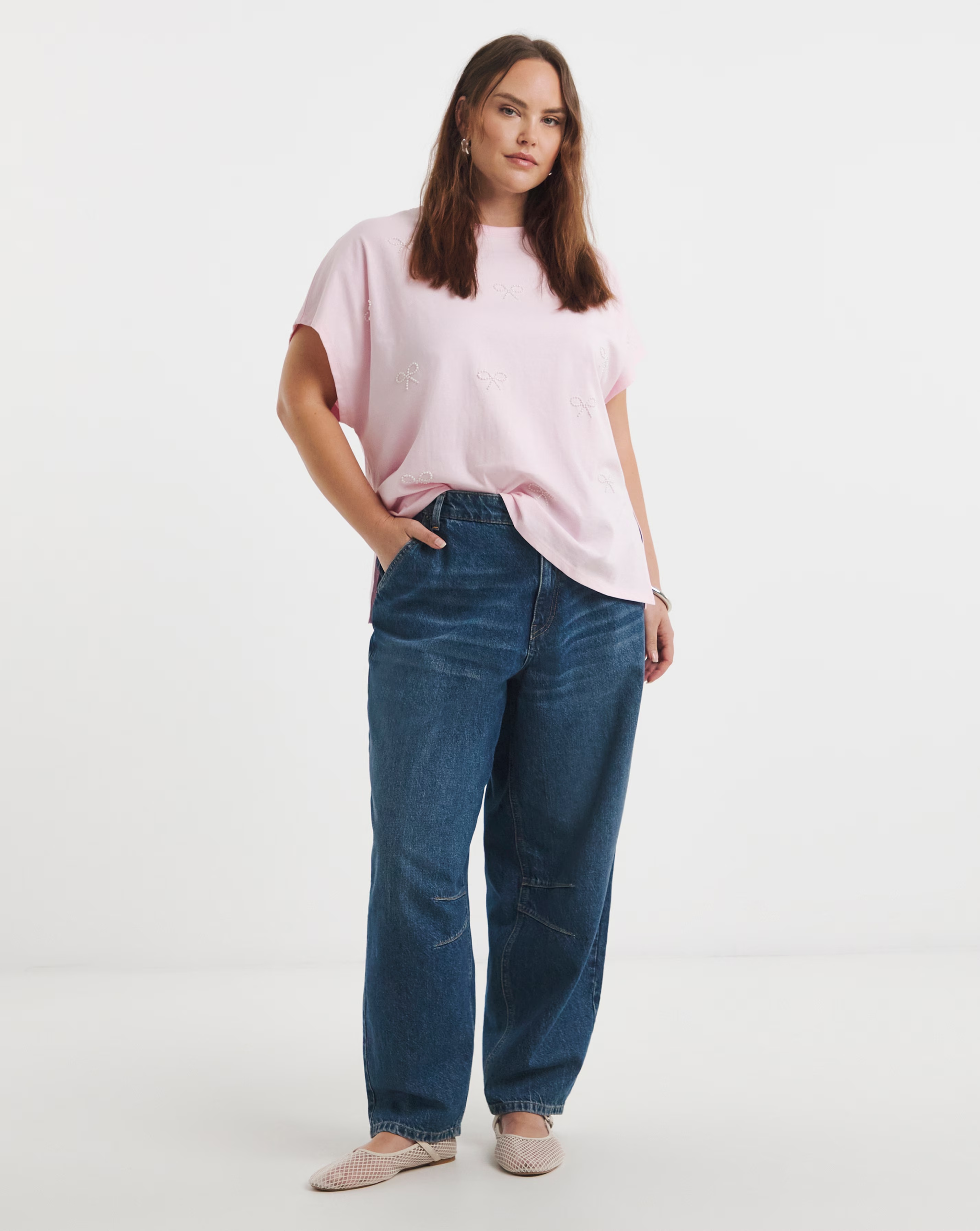 47140-simply-be-pink-pearl-bow-trim-t-shirt-1.webp