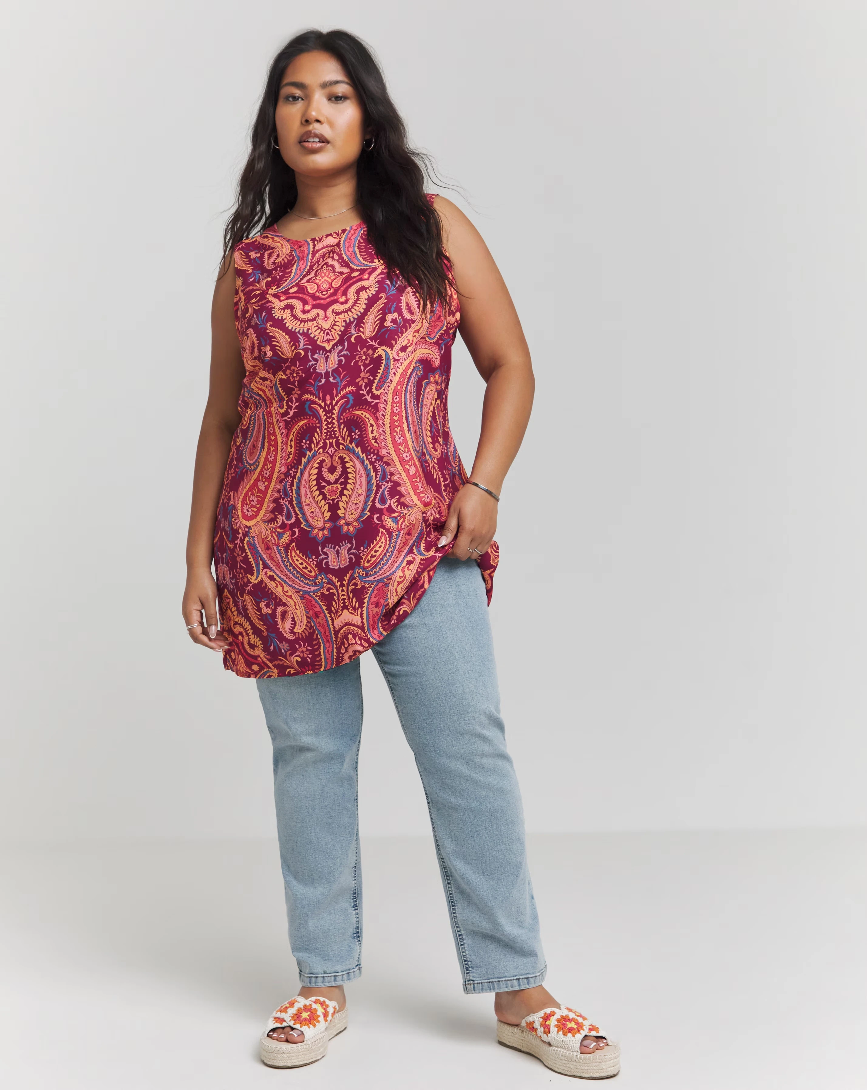 48092-joe-browns-ravishing-reversible-paisley-tunic-1.webp