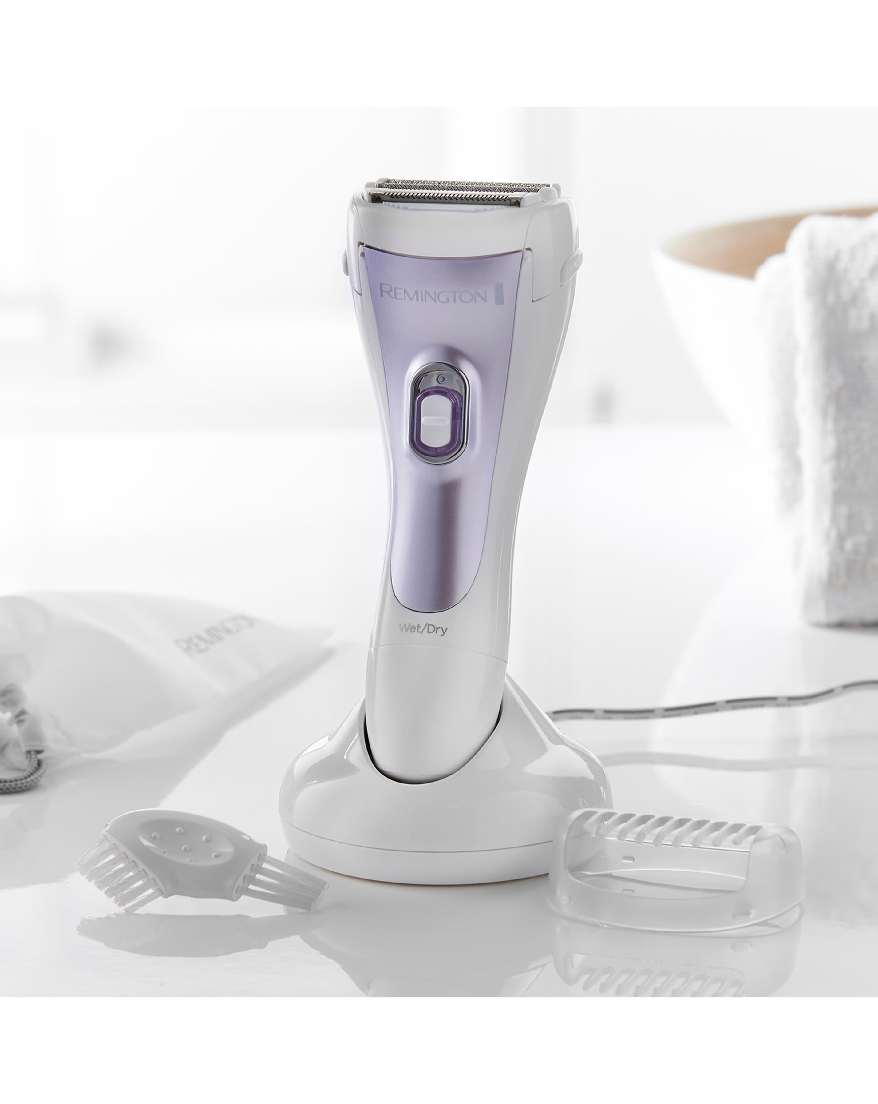 48850-remington-wdf4840-smooth-and-silky-cordless-lady-shaver-1.jpg