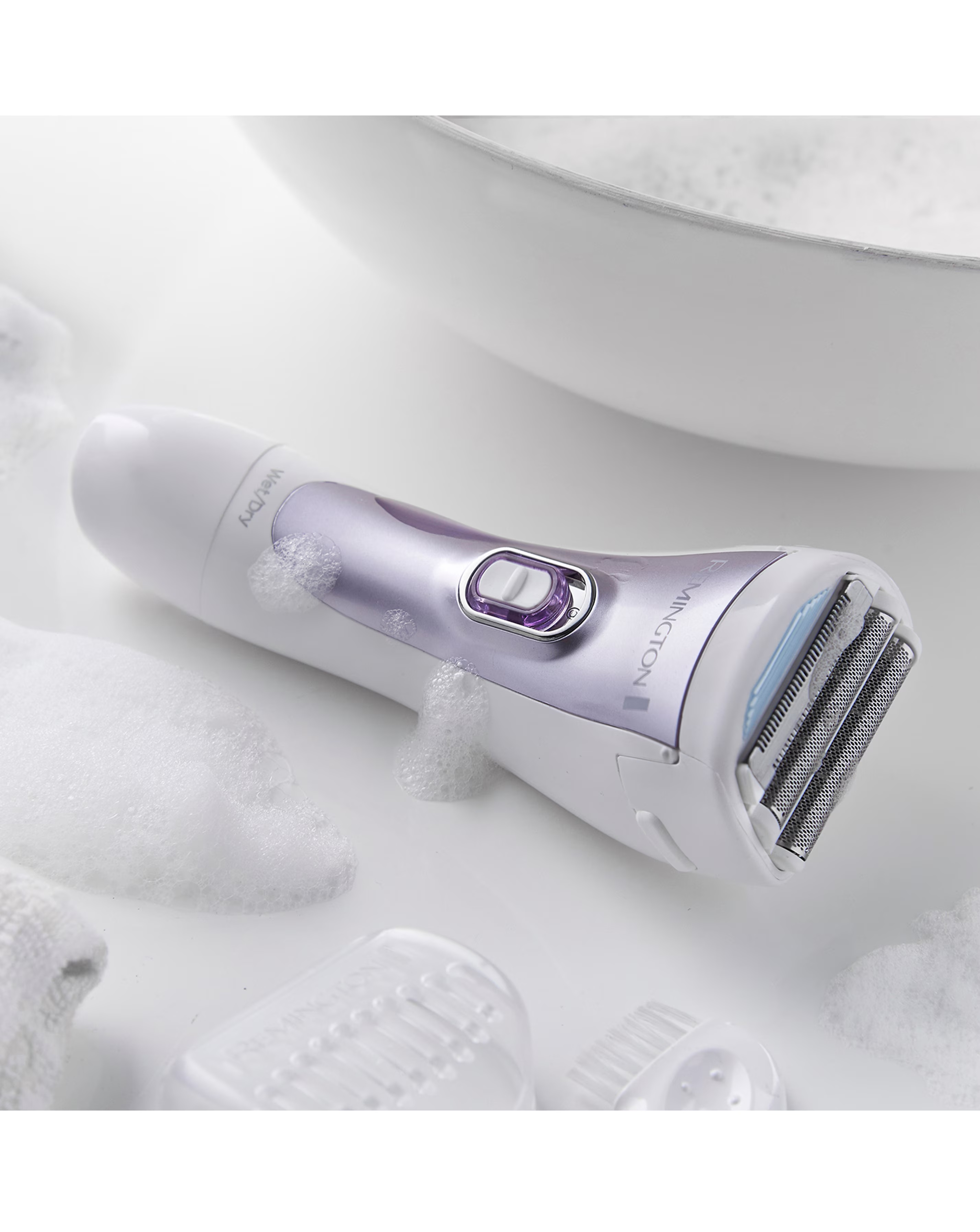 48850-remington-wdf4840-smooth-and-silky-cordless-lady-shaver-1.jpg