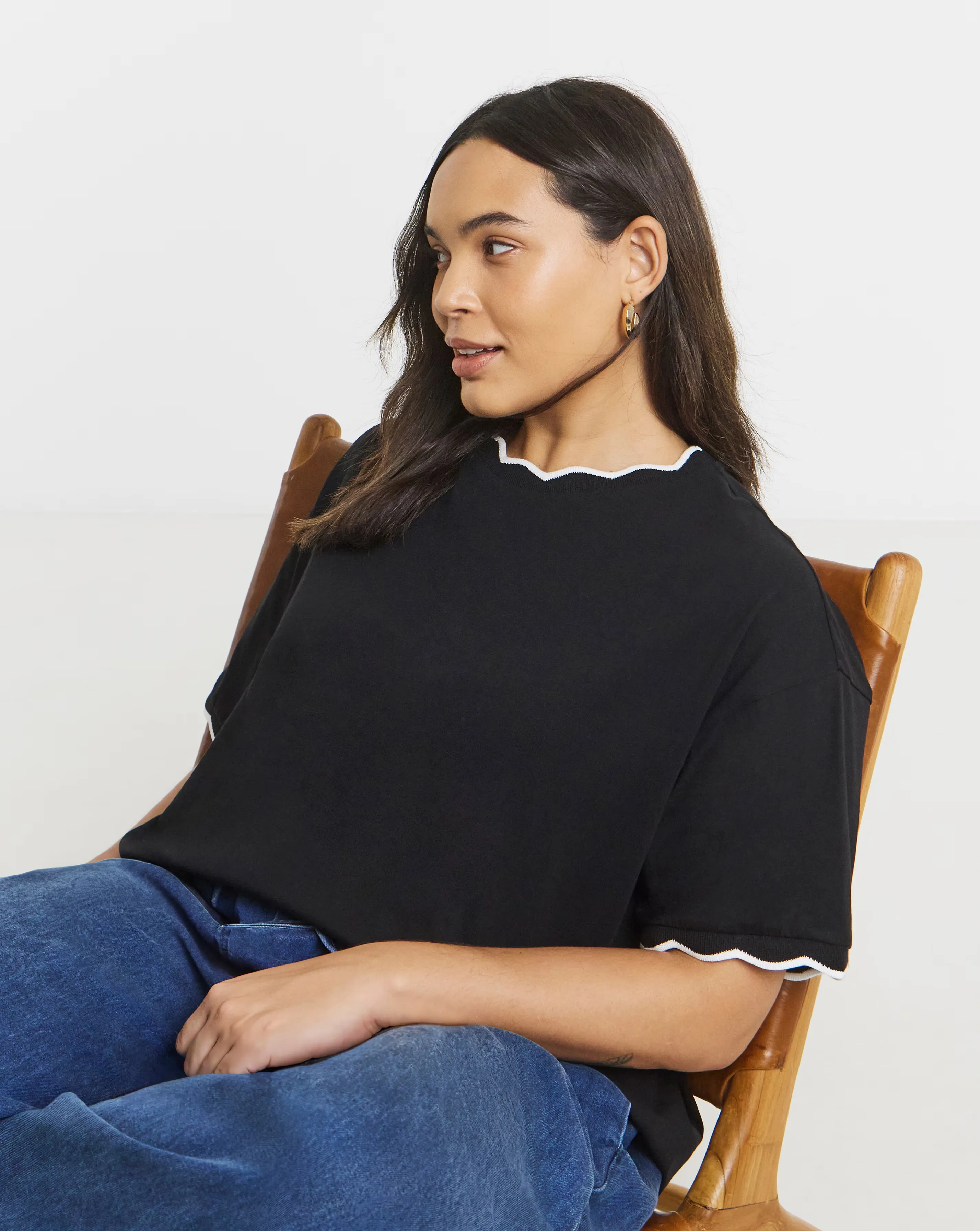Black & White Scallop Edge T-Shirt 1 48895-black-amp-white-scallop-edge-t-shirt-1.webp