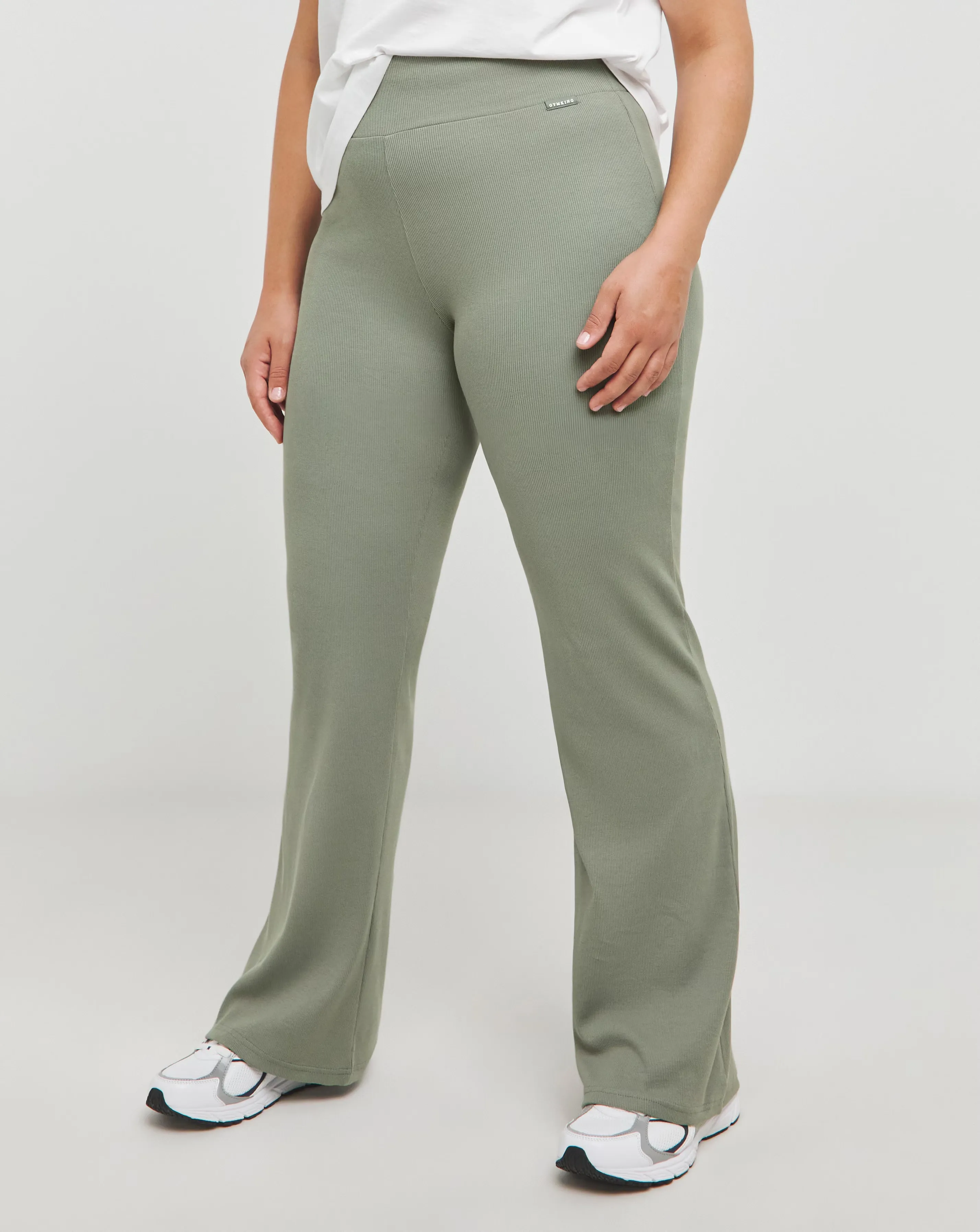 49950-gym-king-sports-luxe-flared-trousers-1.webp