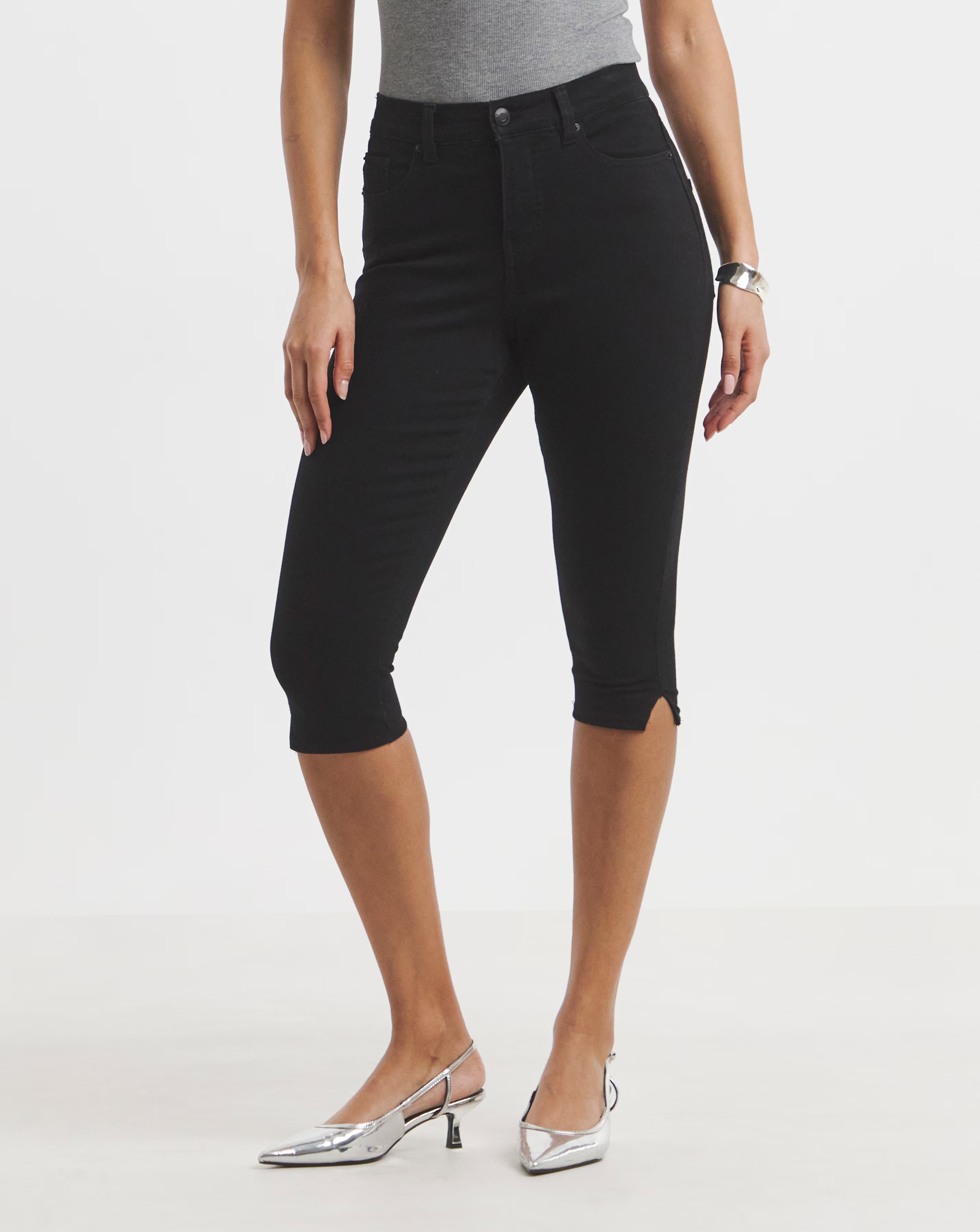 Black Stretch Denim Capri Jeans