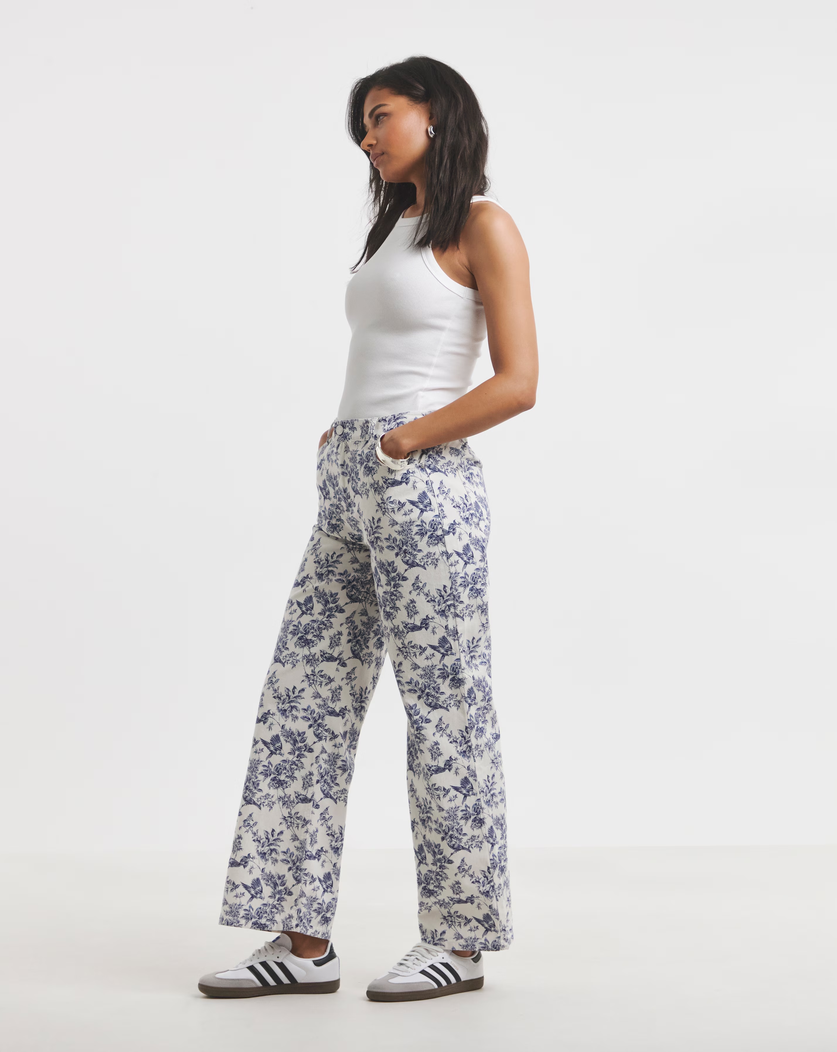 5038-simply-be-blue-floral-printed-denim-wide-leg-jeans-1.jpg