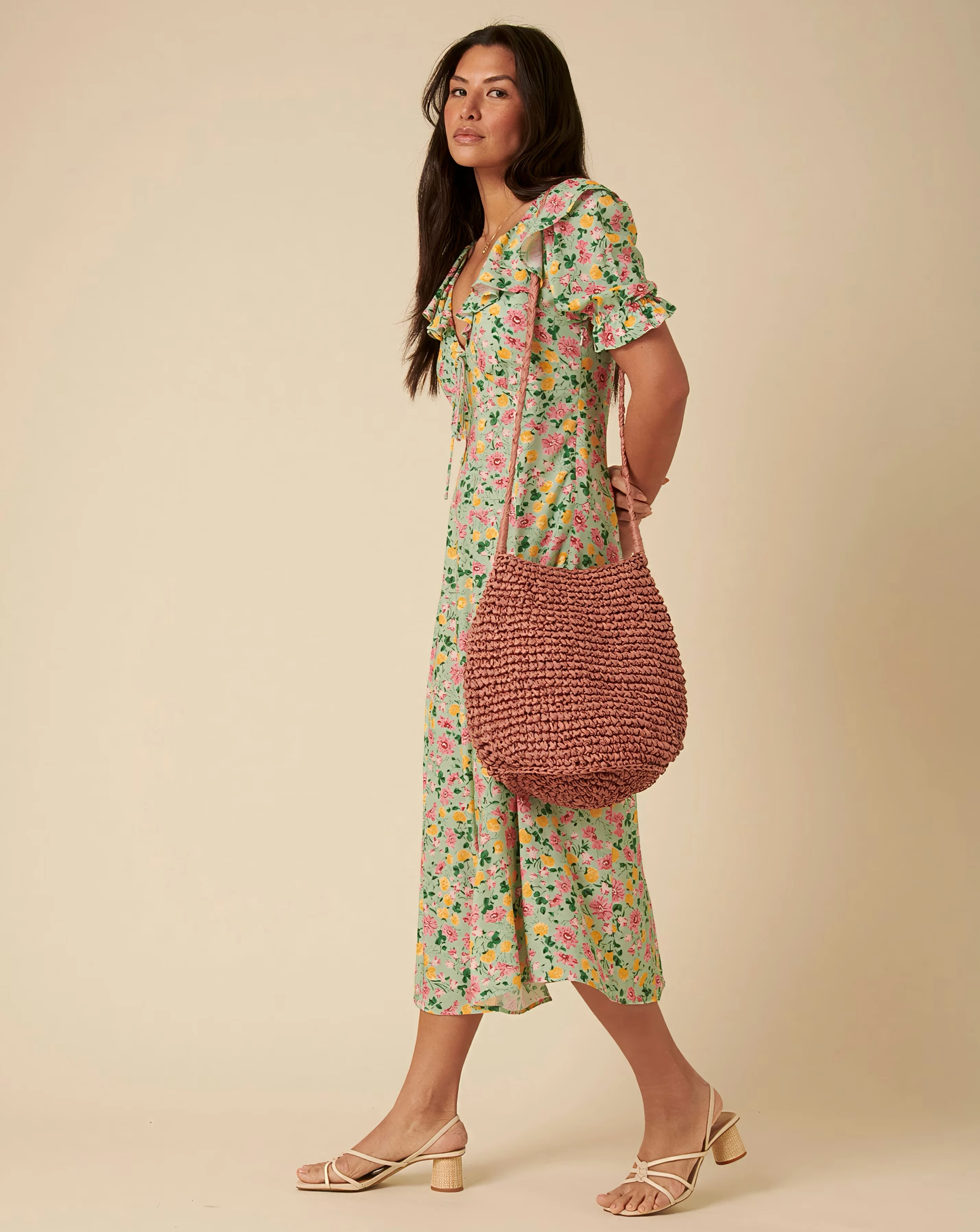 50394-nobody-x27-s-child-caitlin-midi-dress-1.webp