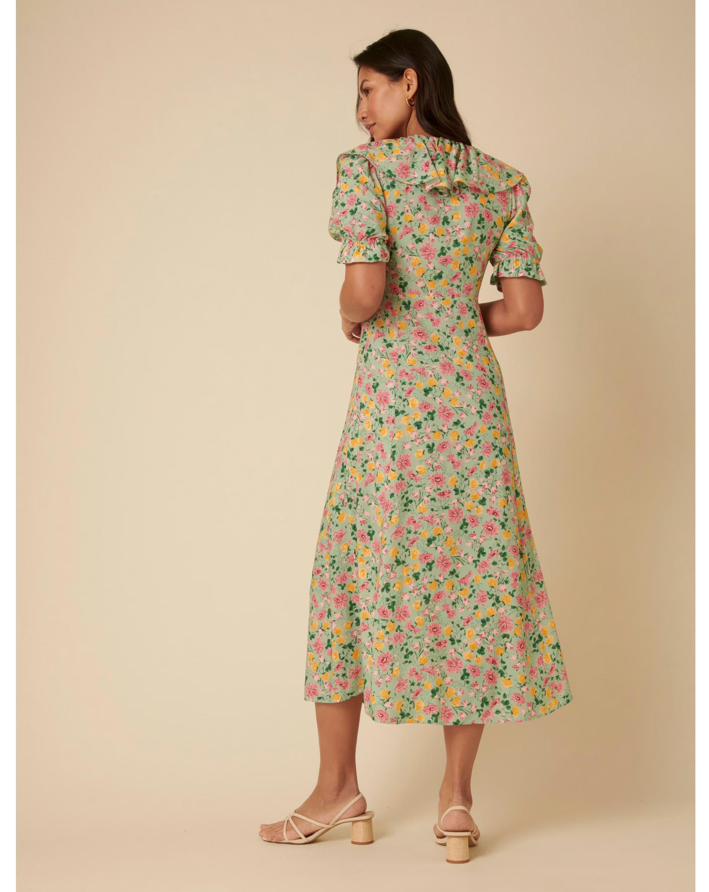 50394-nobody-x27-s-child-caitlin-midi-dress-1.webp