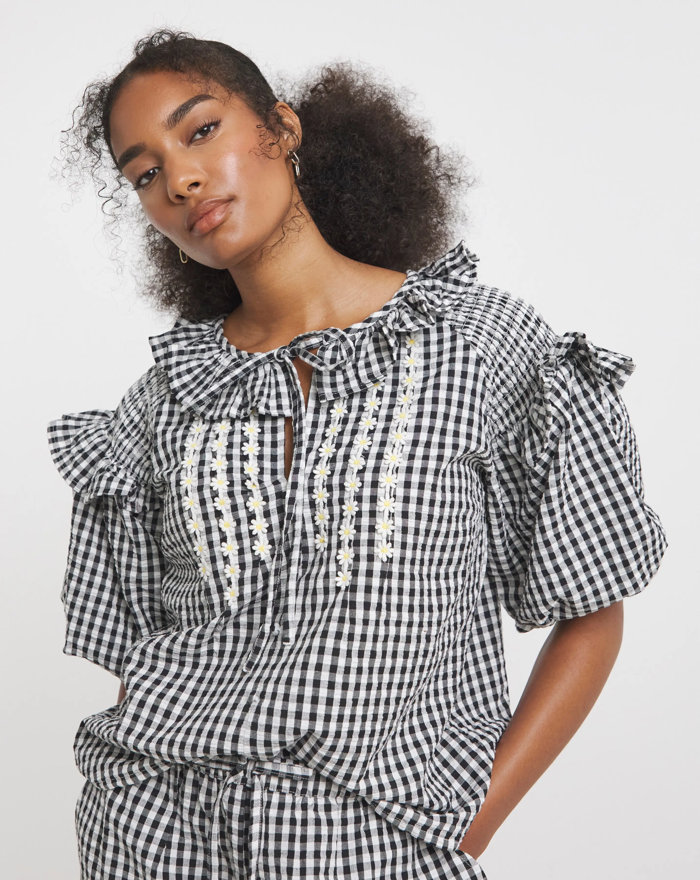 50751-neon-rose-gingham-seersucker-blouse-with-pintuck-daisy-trims-1.webp