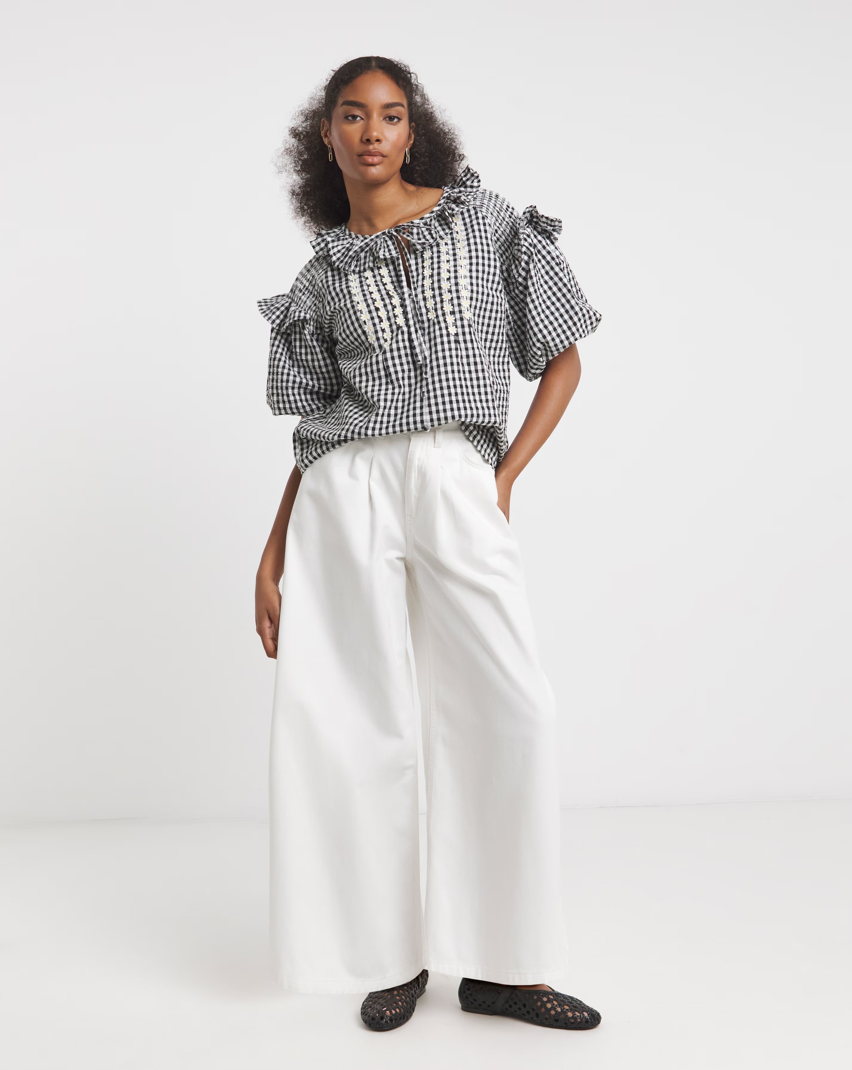 50751-neon-rose-gingham-seersucker-blouse-with-pintuck-daisy-trims-1.webp