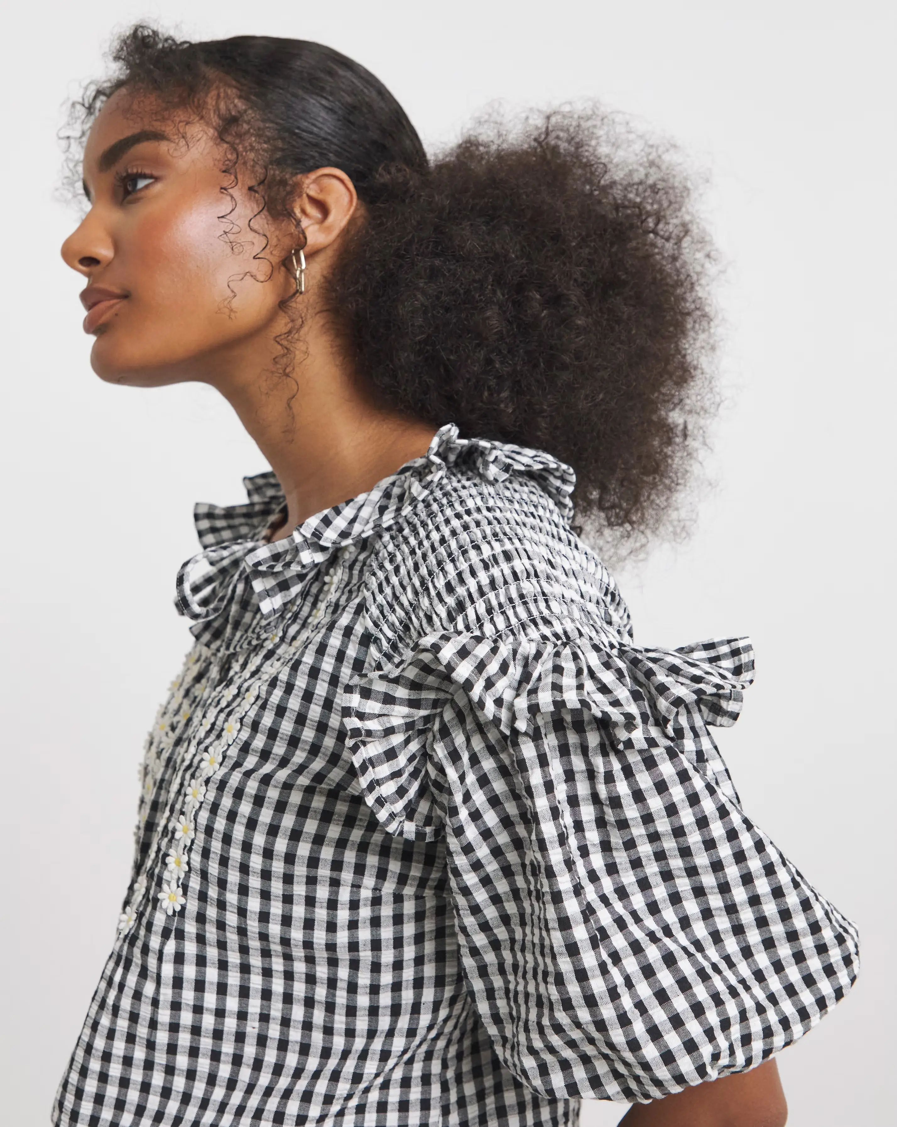 50751-neon-rose-gingham-seersucker-blouse-with-pintuck-daisy-trims-1.webp