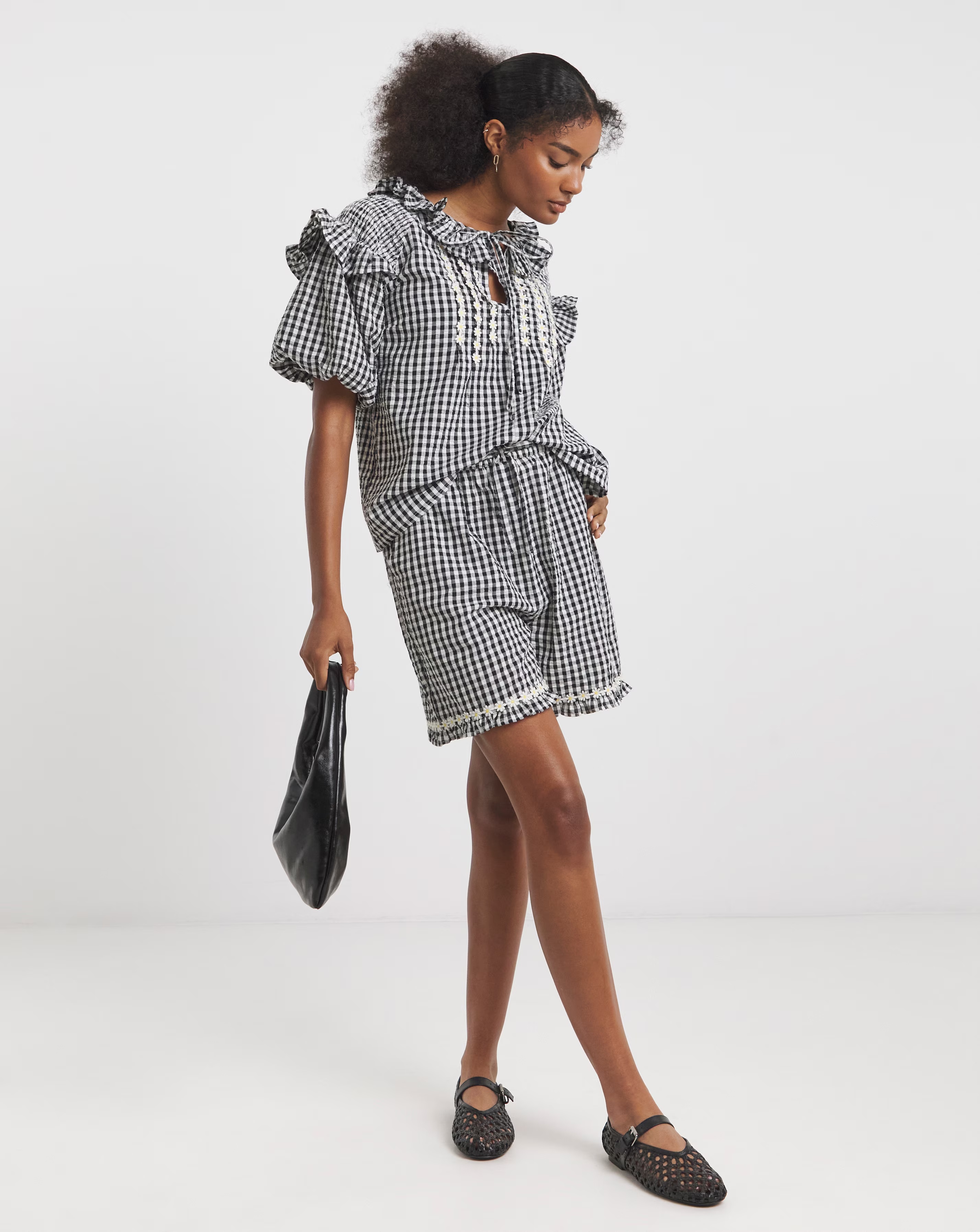 50751-neon-rose-gingham-seersucker-blouse-with-pintuck-daisy-trims-1.webp