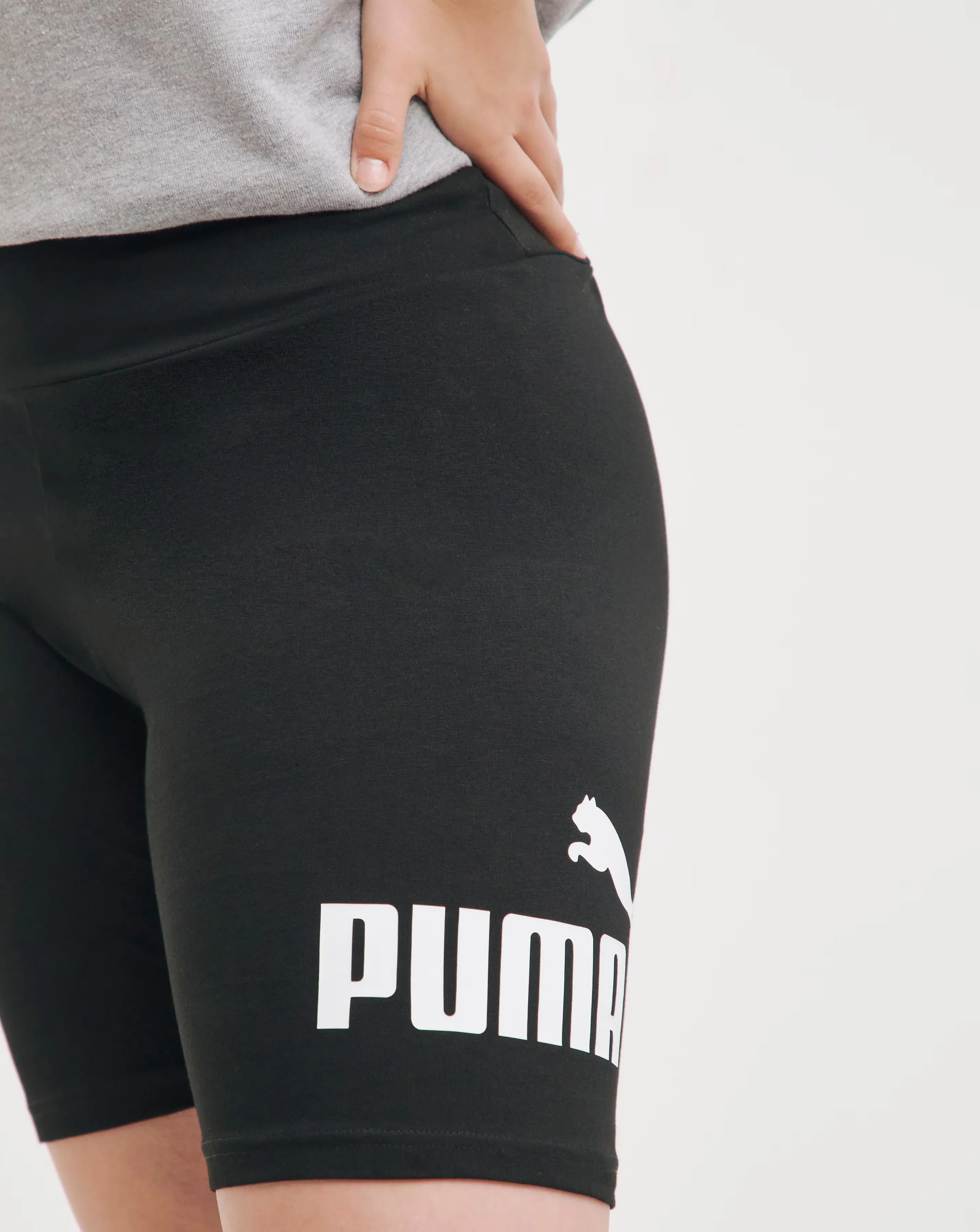 52044-puma-essential-cycle-short-leggings-1.jpg
