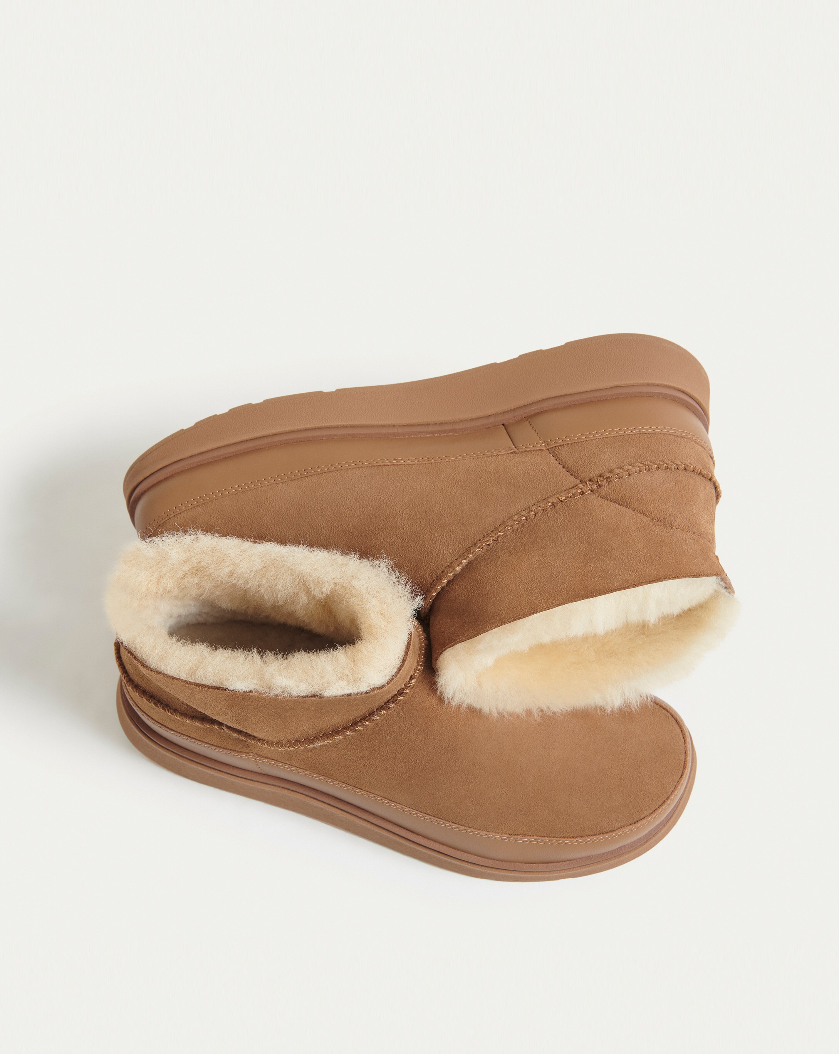 52300-fitflop-gen-ff-ultra-mini-suede-shearling-warm-boots-standard-fit-1.webp