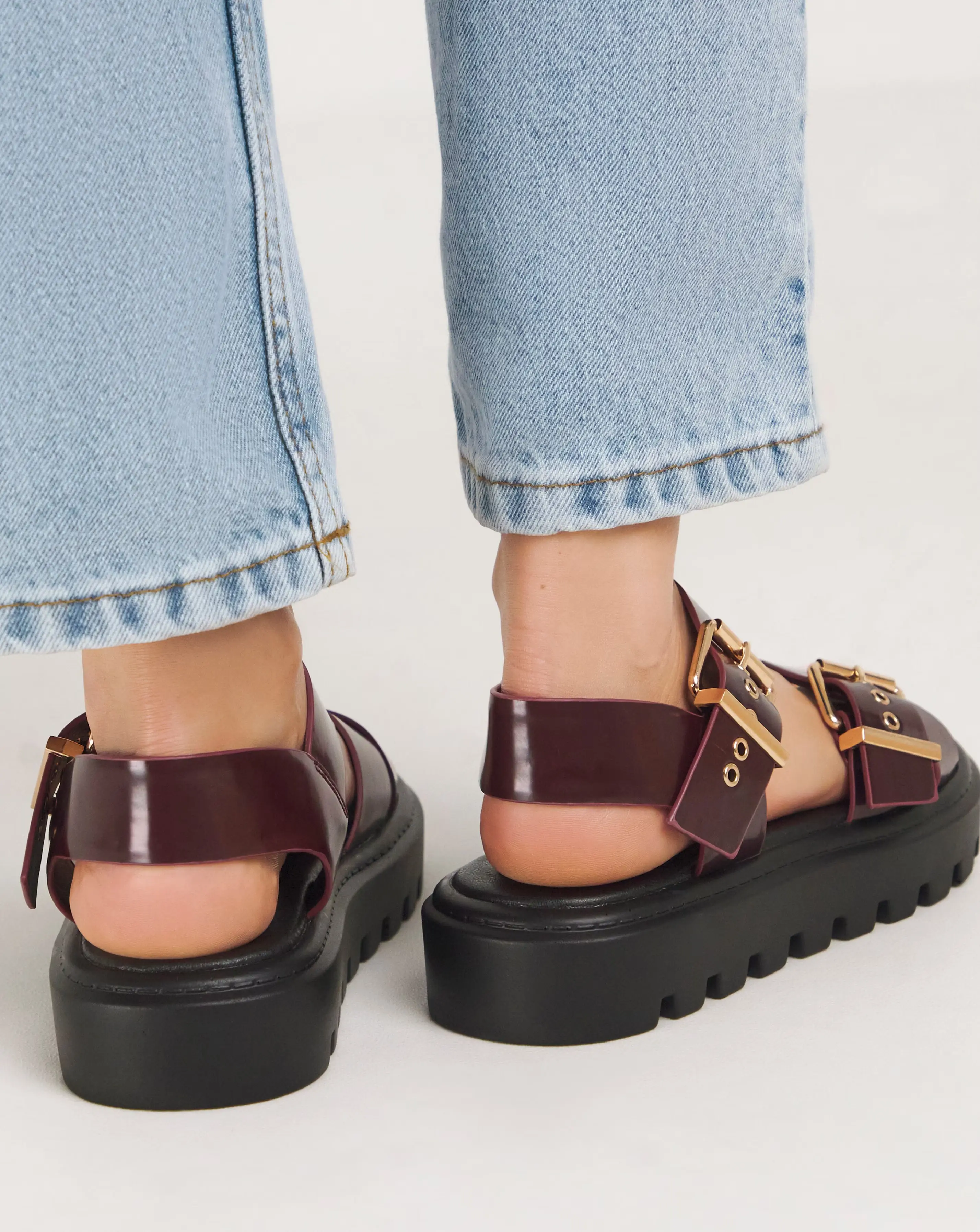 52393-bey-statement-buckle-chunky-sandals-extra-wide-eee-fit-1.webp