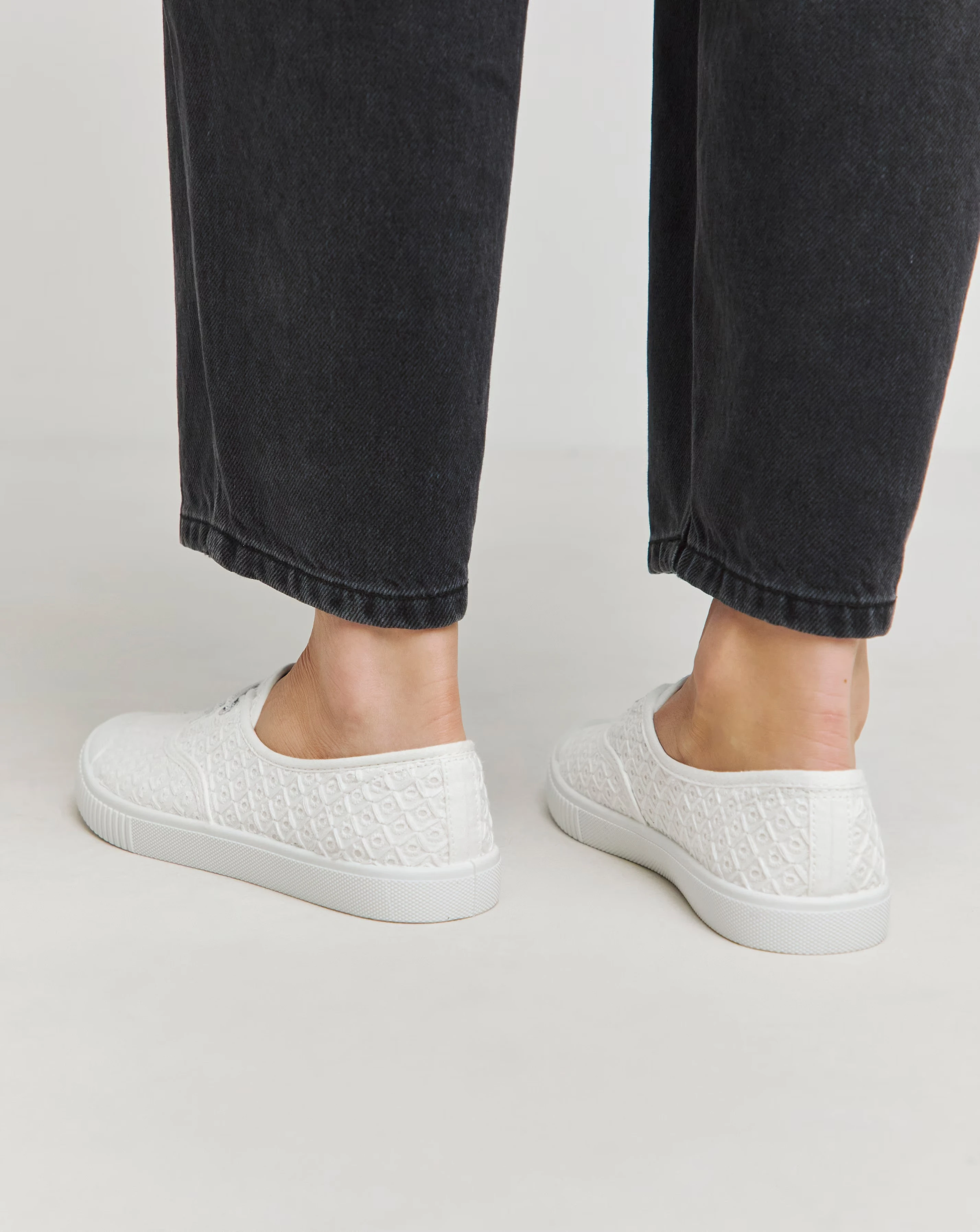52440-birney-lace-up-plimsole-trainers-standard-fit-d–1.webp