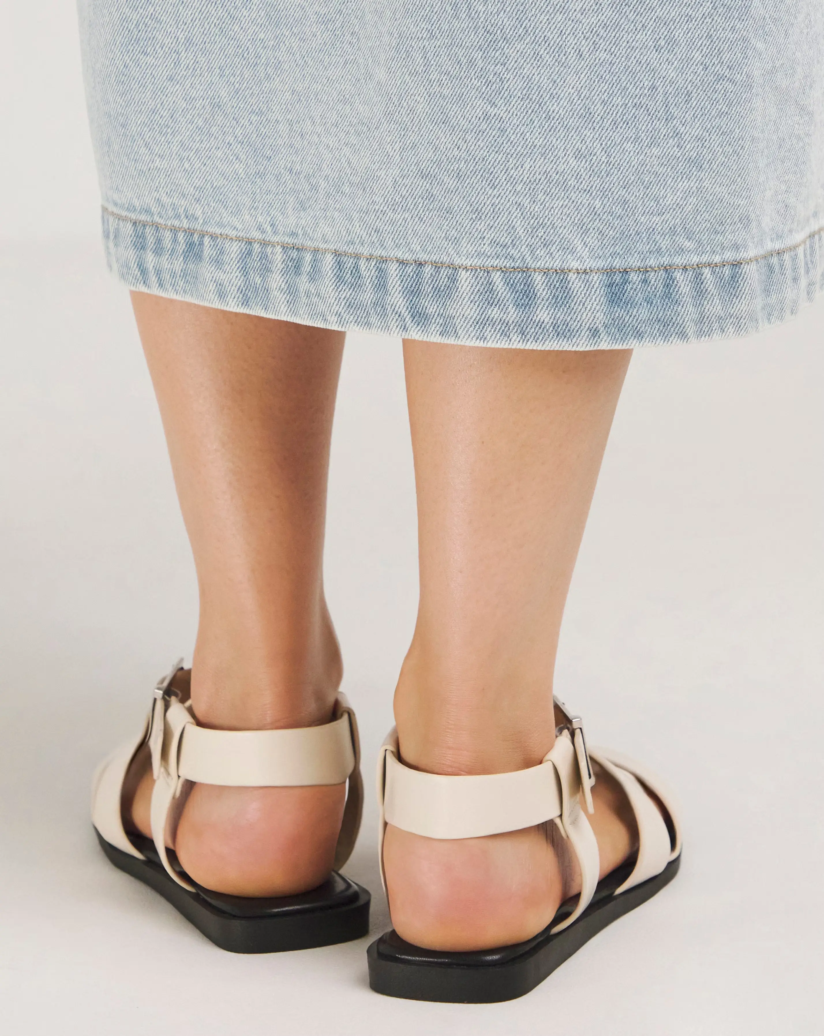52579-dahlia-fisherman-flat-sandals-extra-wide-eee-fit-simply-comfort-1.webp