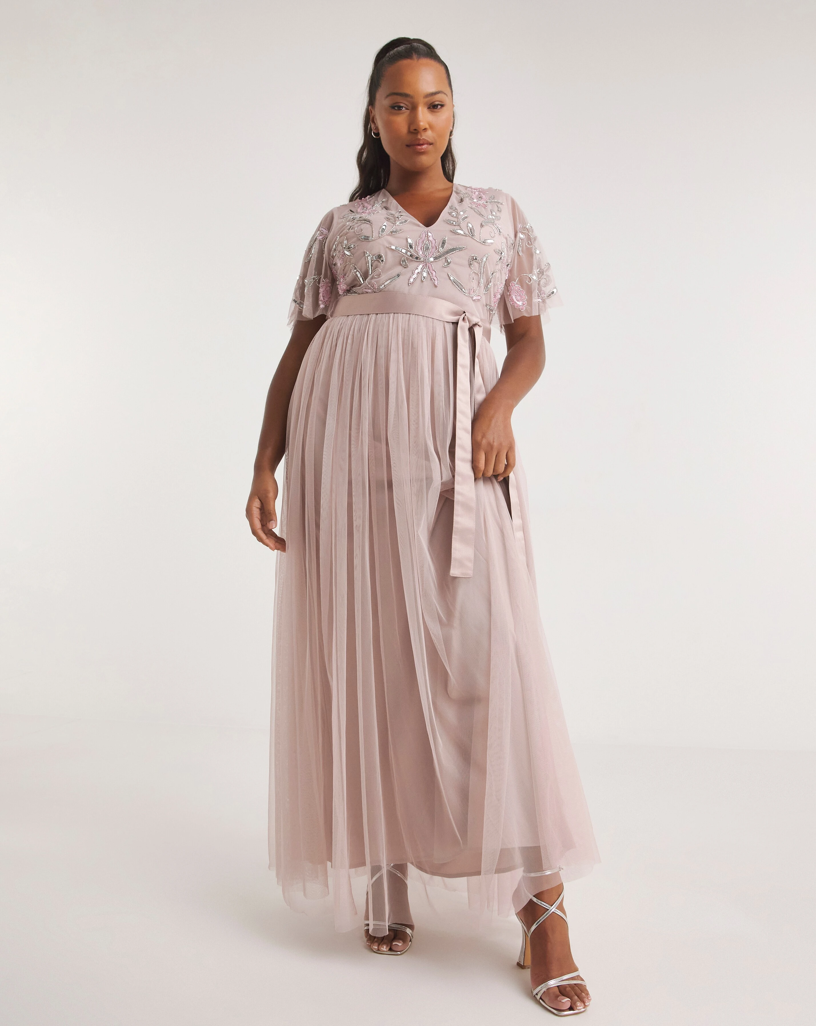 52816-maya-curve-floral-sequin-embellishment-maxi-dress-1.webp