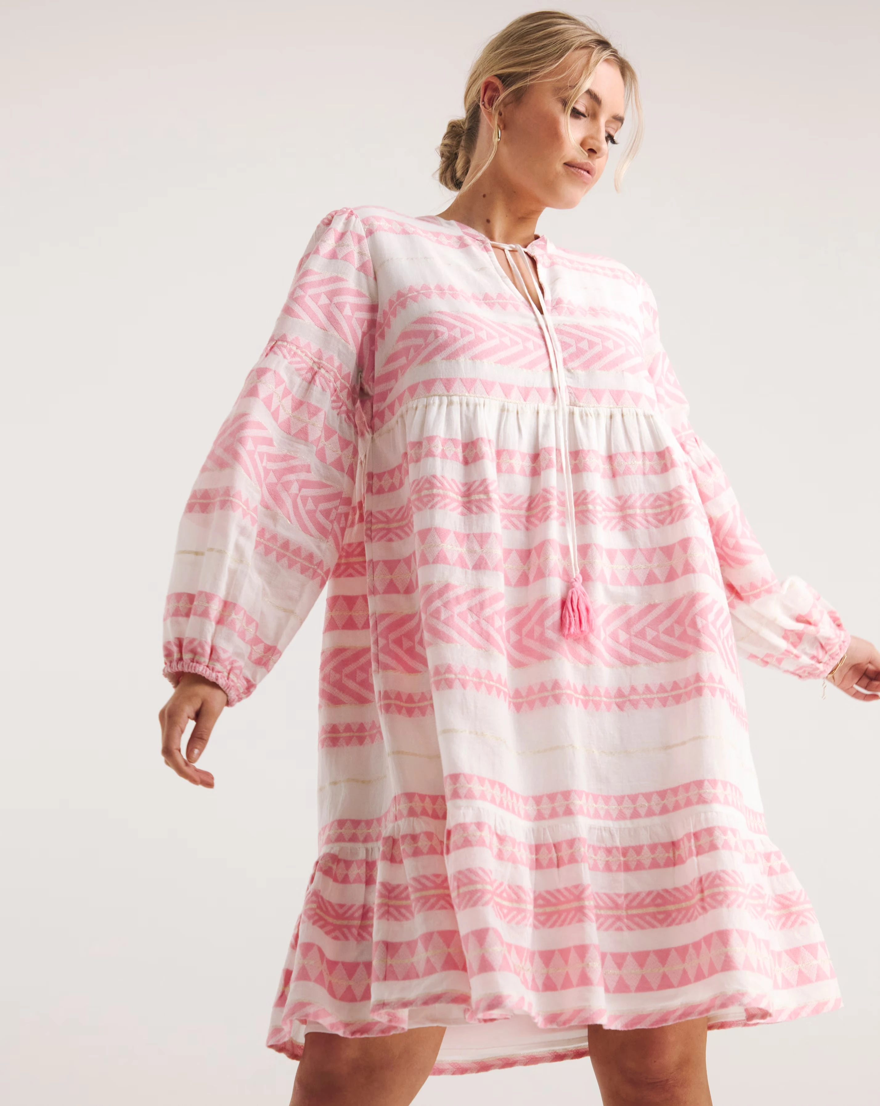 52981-lovedrobe-aztec-smock-dress-1.webp