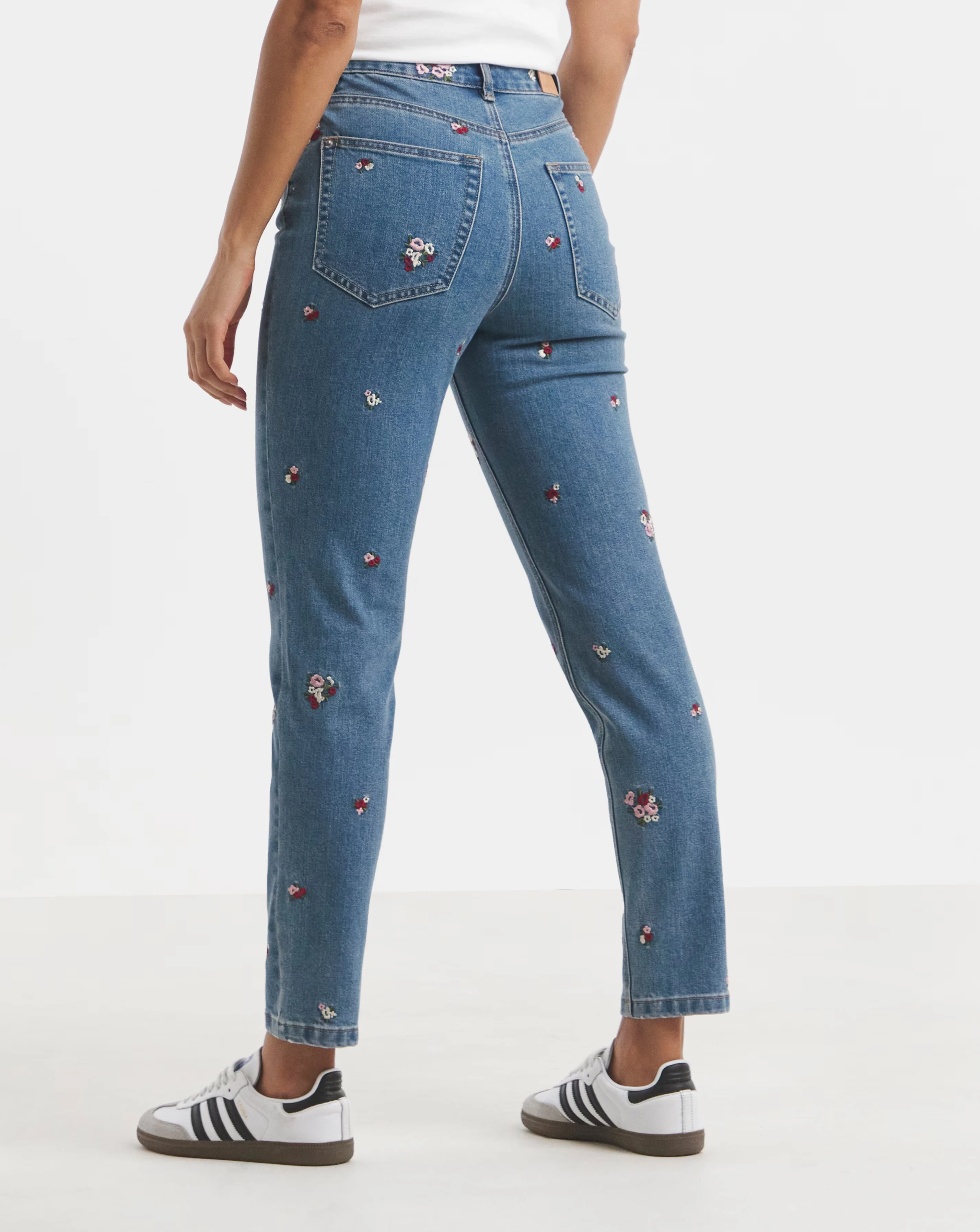 5360-simply-be-mid-blue-floral-embroidered-slim-mom-jeans-1.jpg