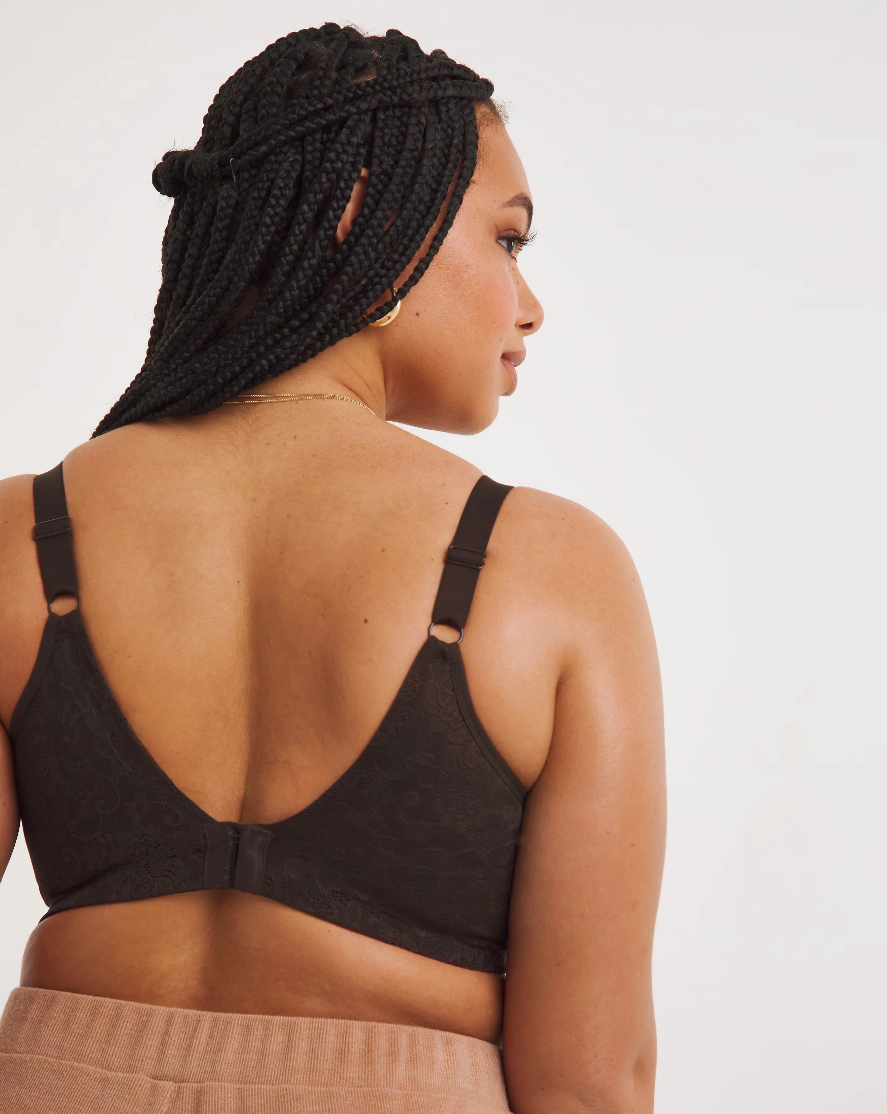 53859-goddess-yvette-moulded-full-cup-wired-bra-chocolate-1.webp