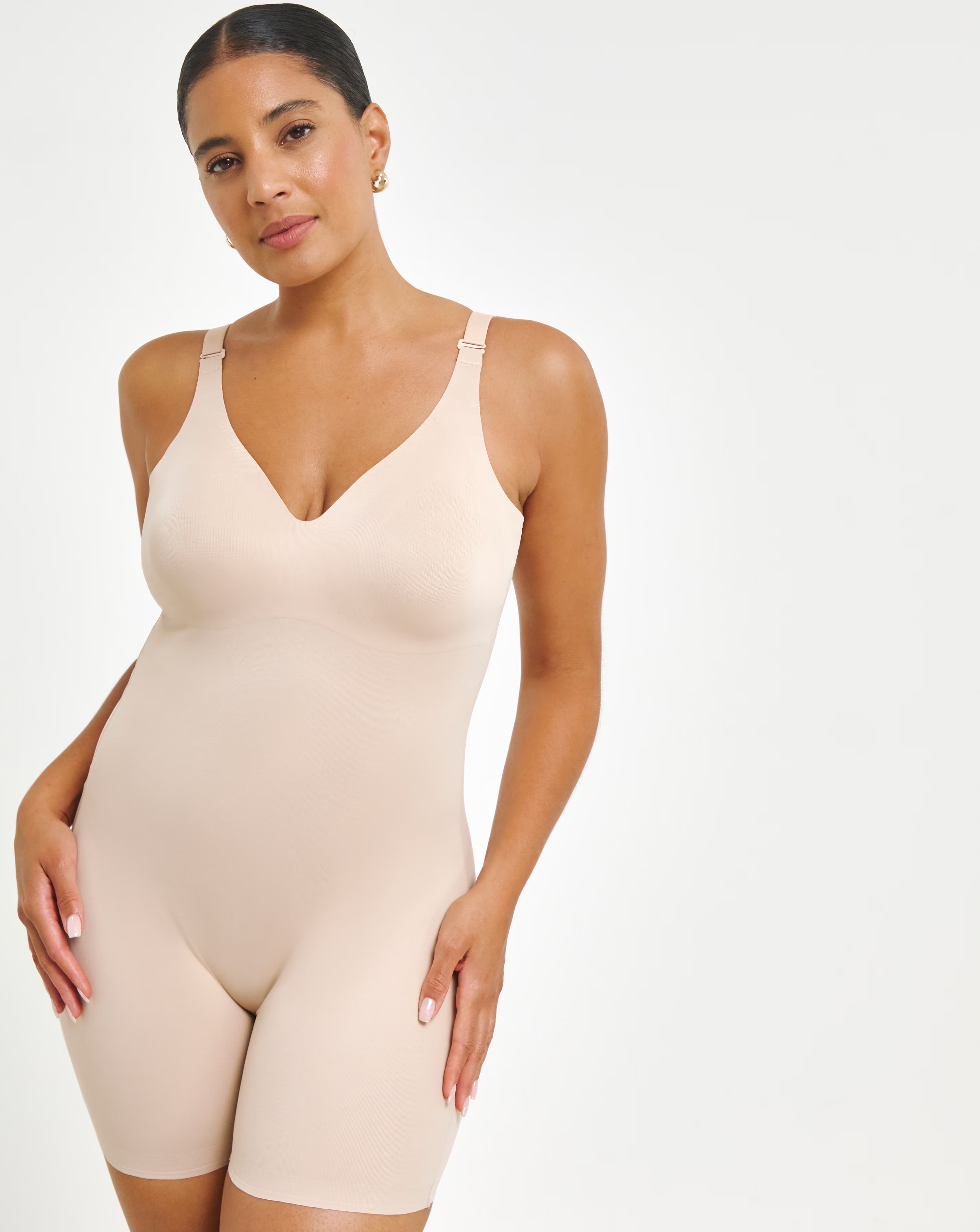 54500-miraclesuit-showstopper-low-back-all-in-one-firm-control-bike-short-warm-beige-1.jpg