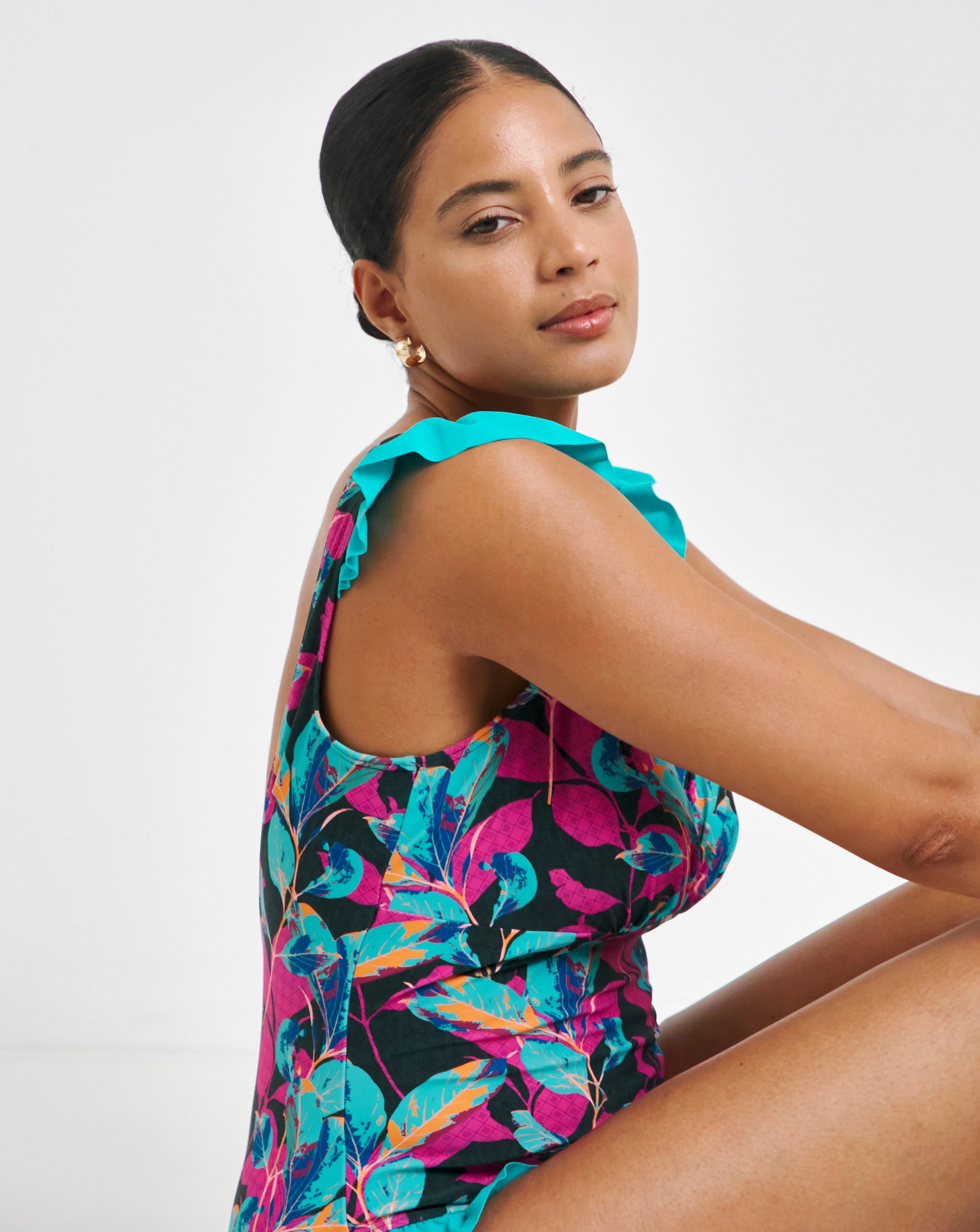 54736-joe-browns-floral-print-non-wired-swimsuit-1.webp