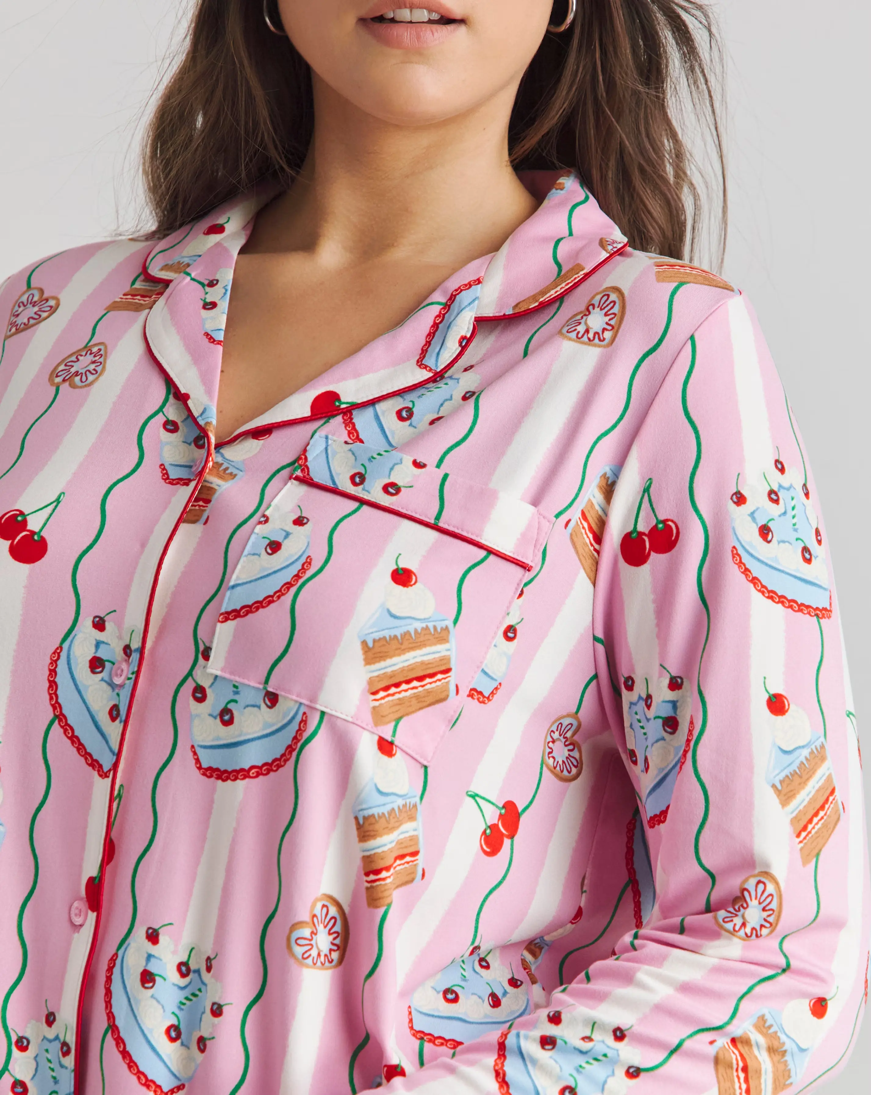 54854-chelsea-peers-jersey-stripe-cake-print-pyjama-set-1.webp