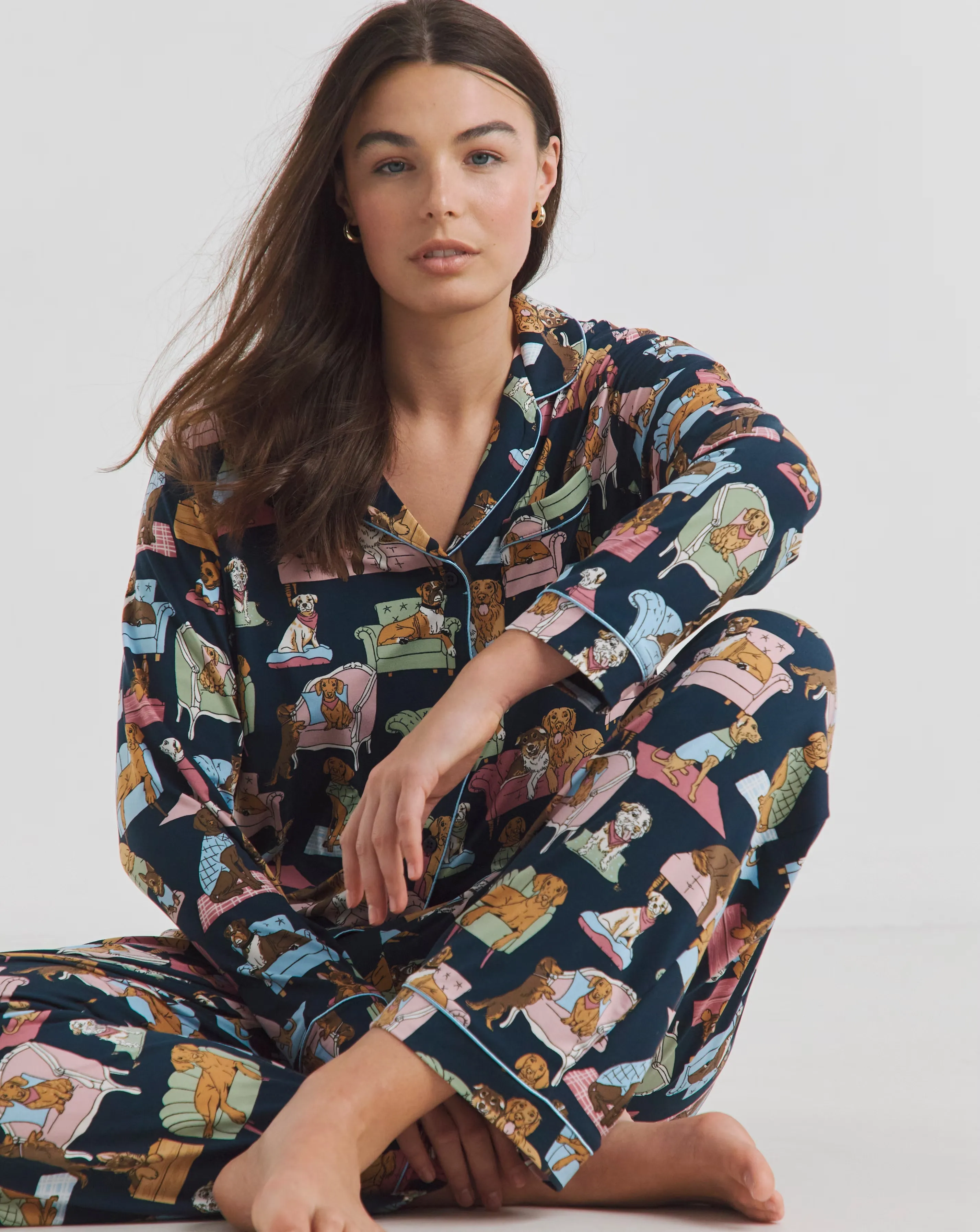 Chelsea Peers Jersey Lounging Dogs Print Pyjama Set 1 54876-chelsea-peers-jersey-lounging-dogs-print-pyjama-set-1.webp