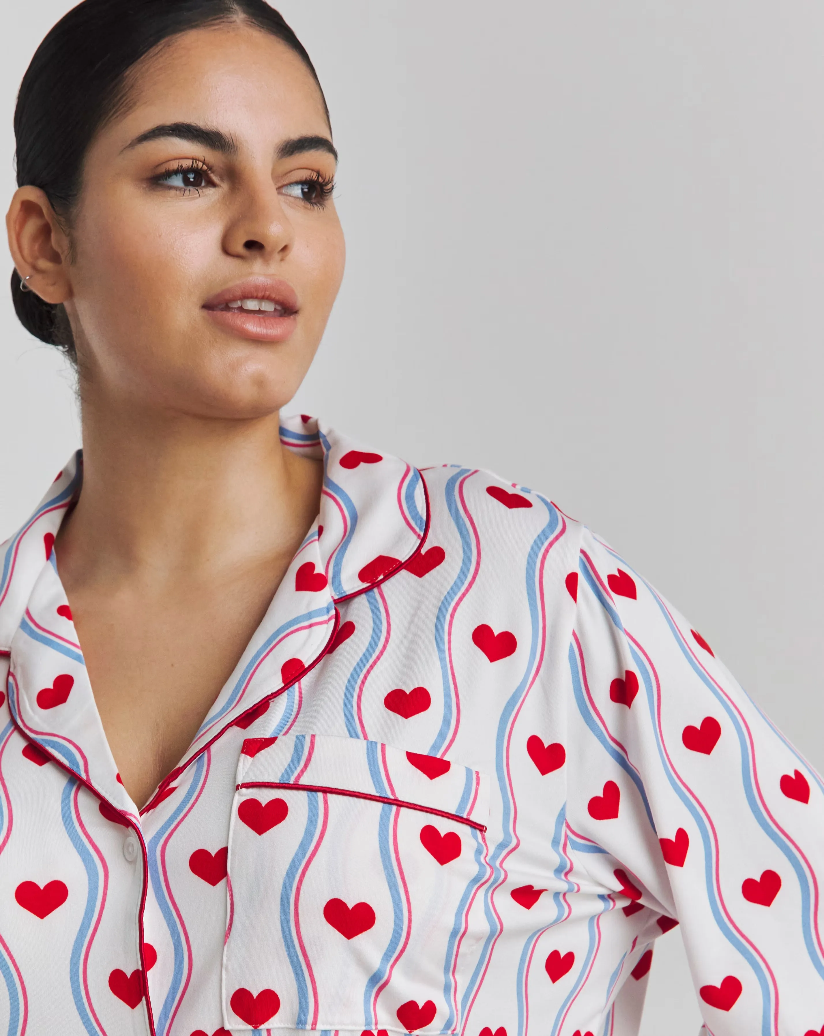 54887-chelsea-peers-jersey-heatwave-stripe-heart-print-pyjama-set-1.jpg