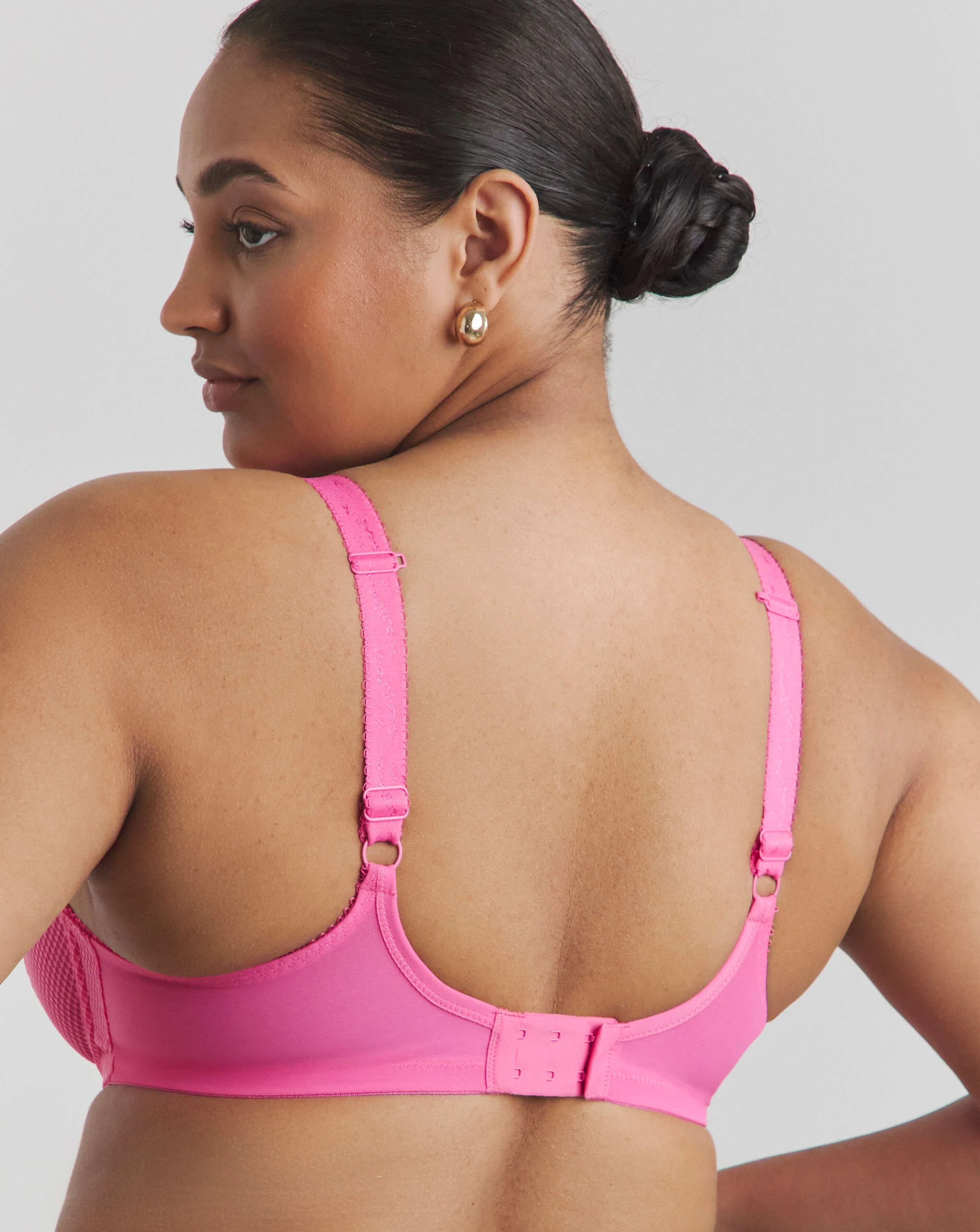 56111-elomi-charley-plunge-wired-bra-pink-1.webp