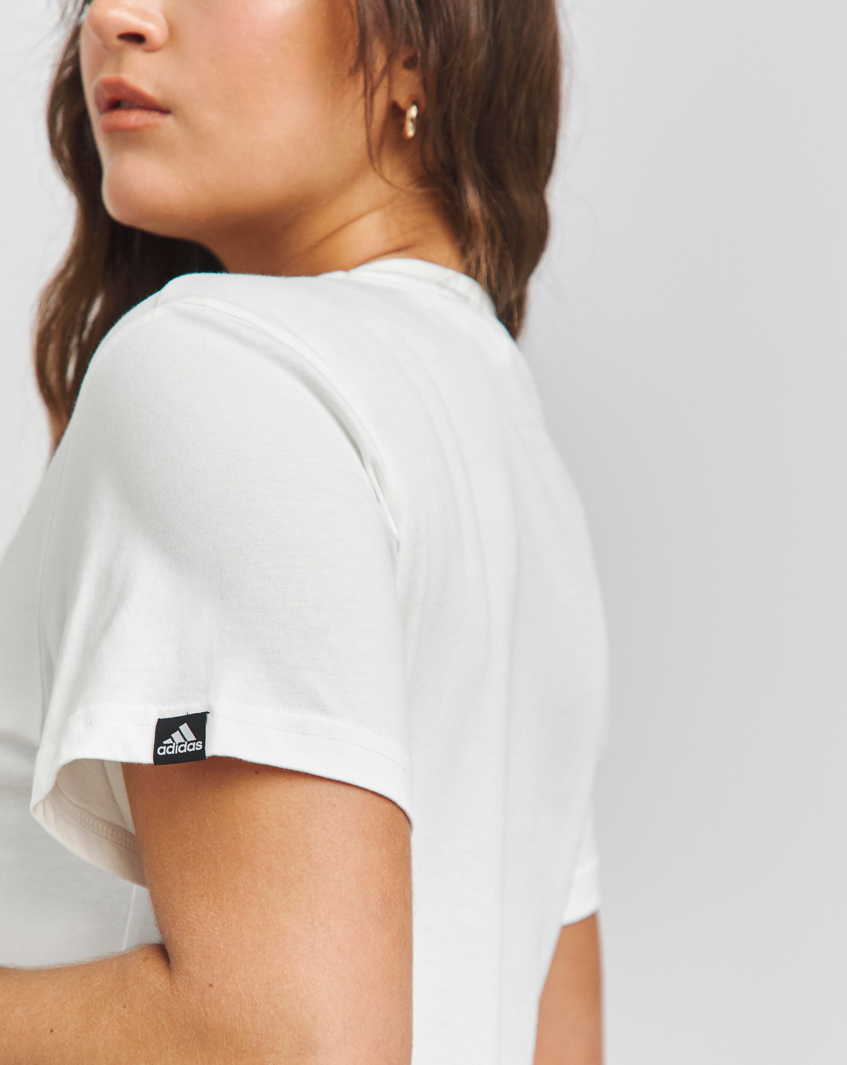 57981-adidas-graphic-t-shirt-1.jpg