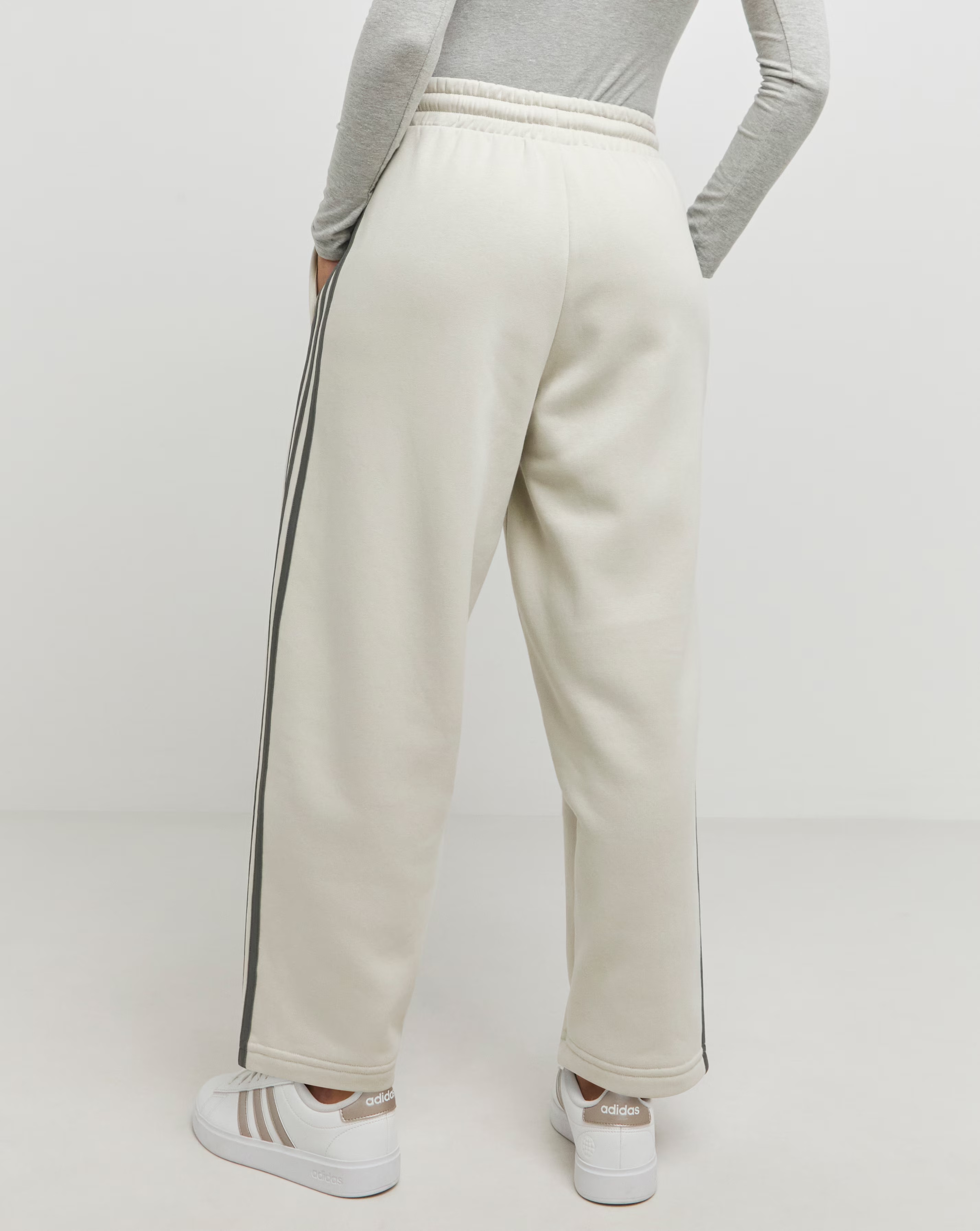 58024-adidas-3-stripes-pant-1.jpg