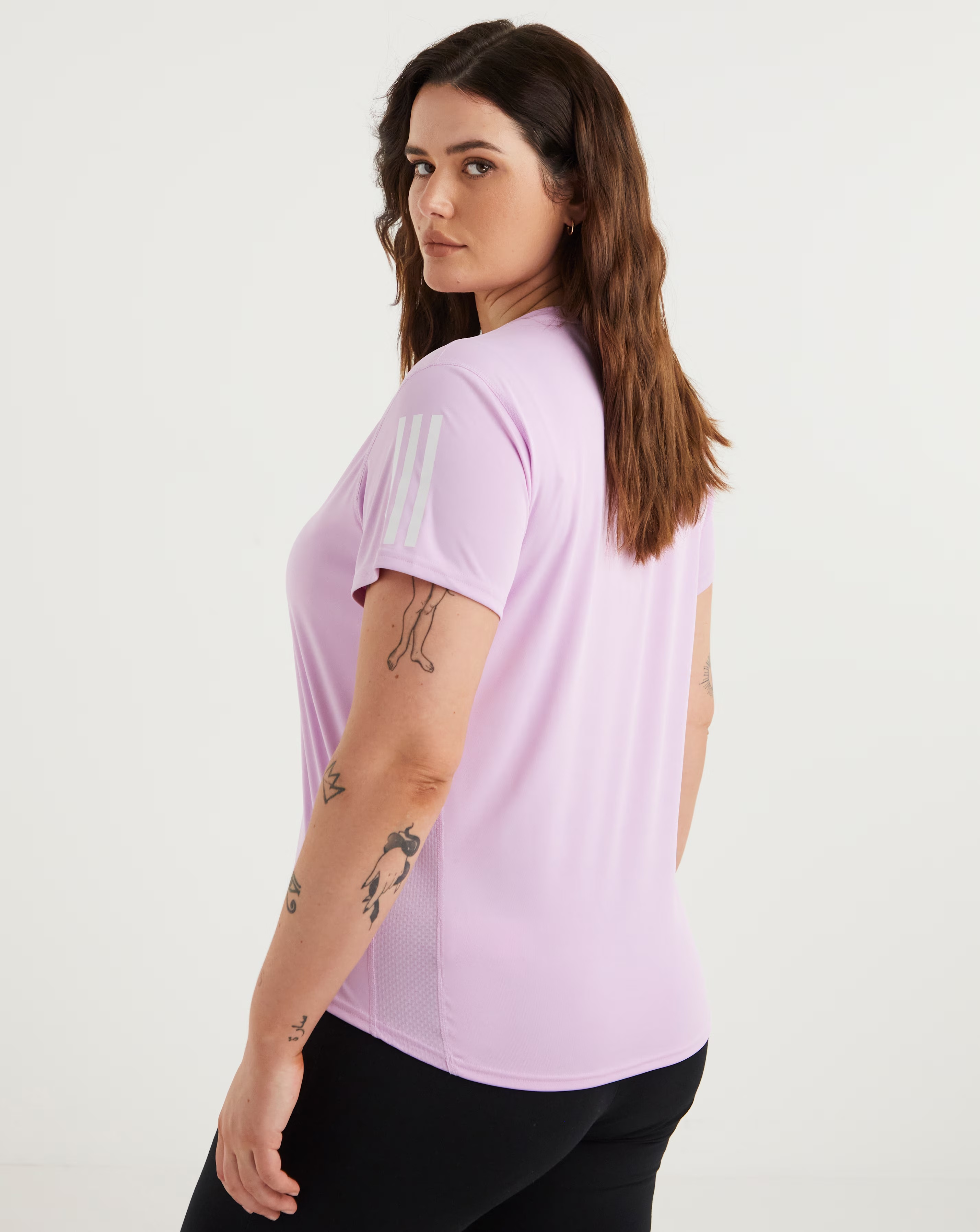 58108-adidas-own-the-run-t-shirt-1.webp