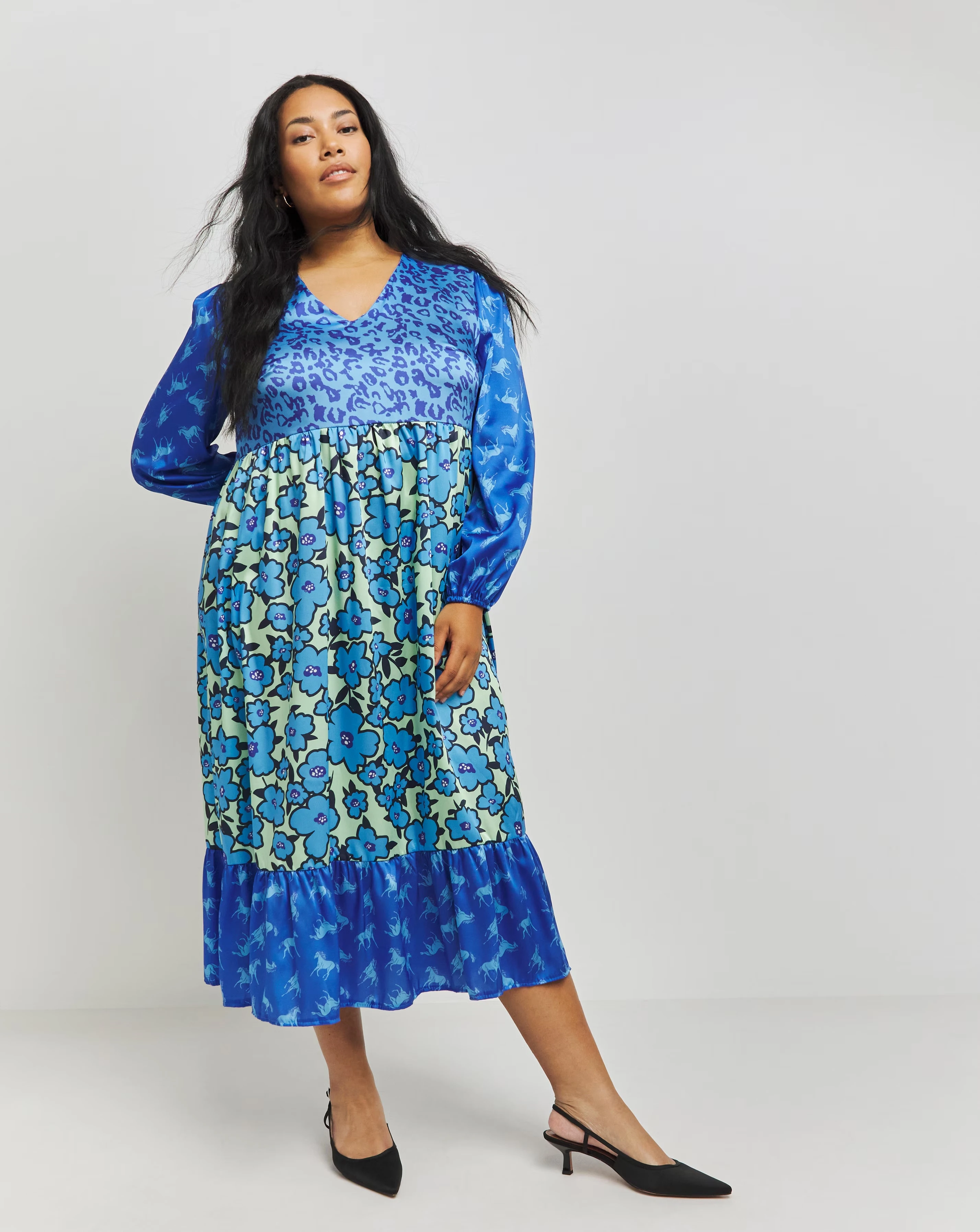 Twisted Wunder Suzy Midi Dress