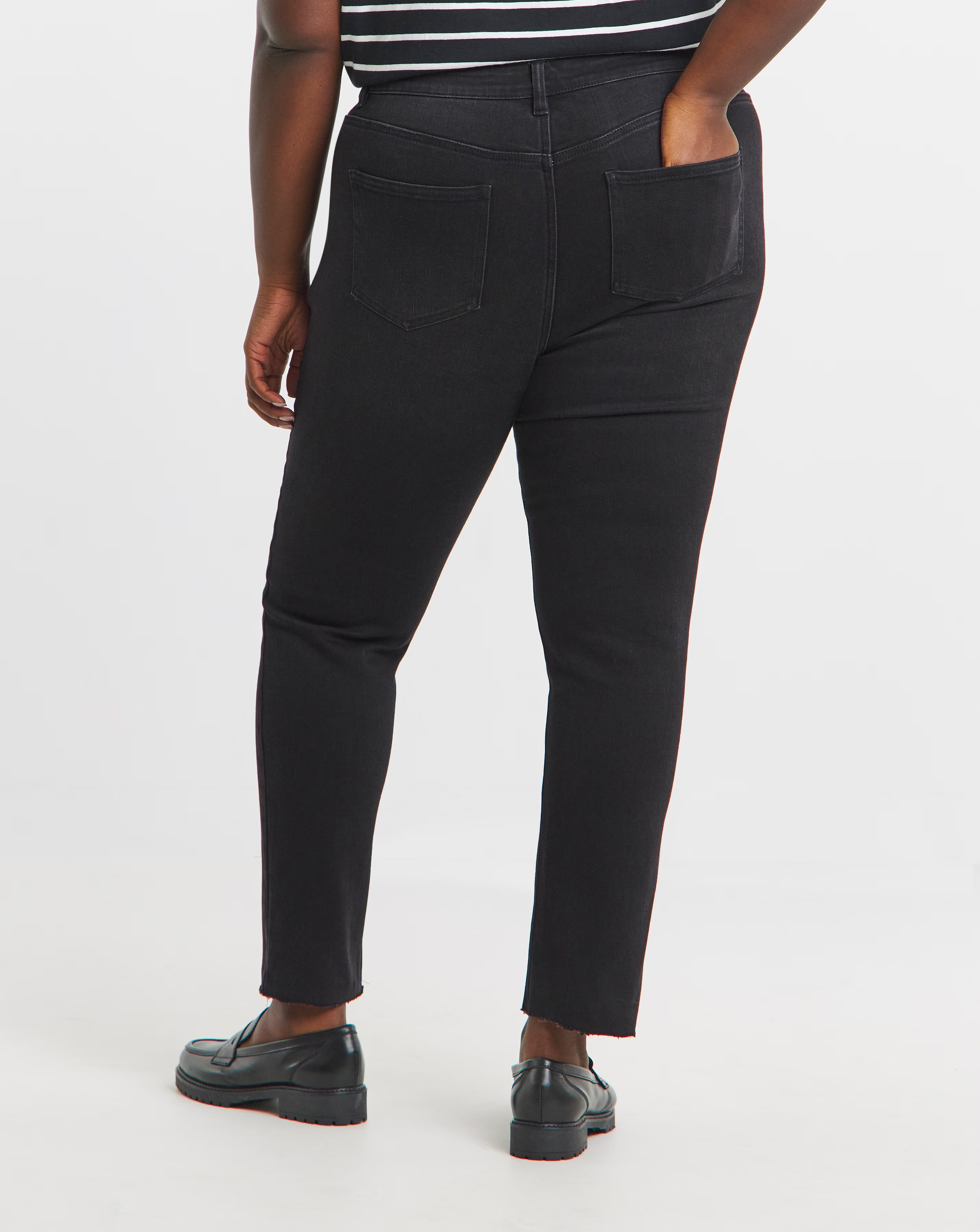 5904-simply-be-black-authentic-finish-ankle-grazer-jeans-1.jpg