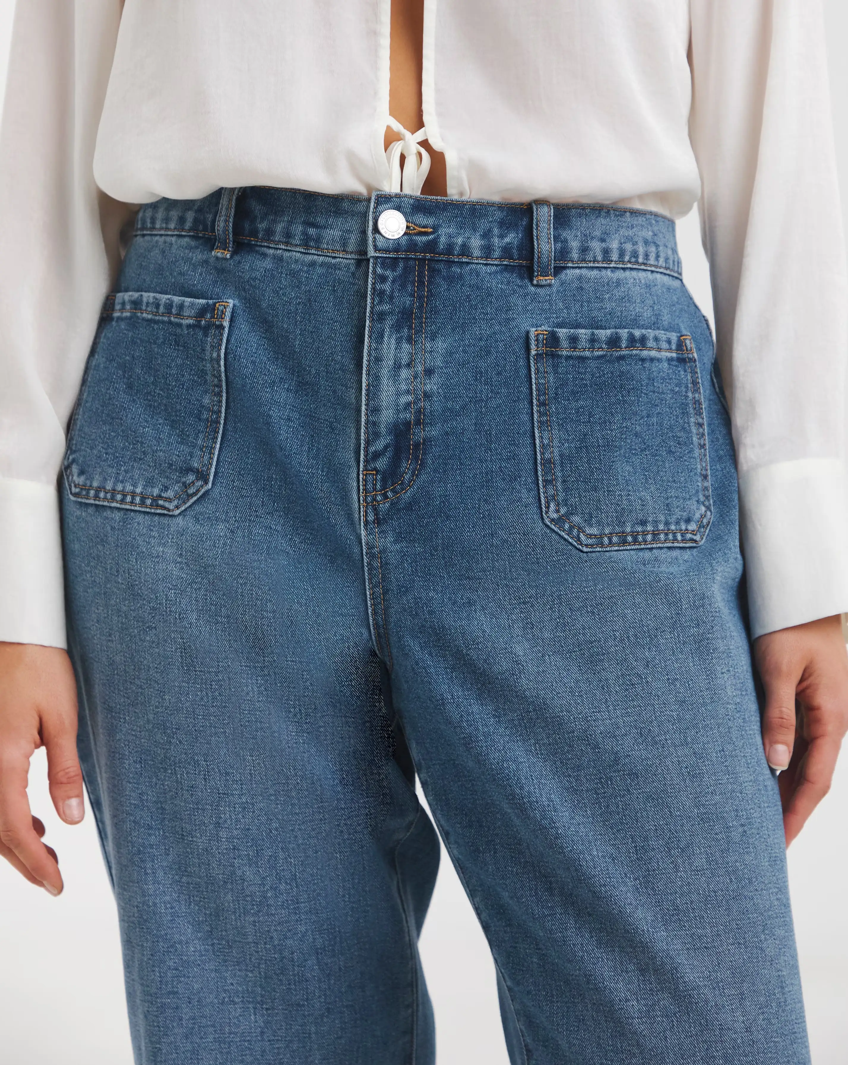 5917-simply-be-mid-wash-front-pocket-detail-slim-wide-jeans-1.jpg