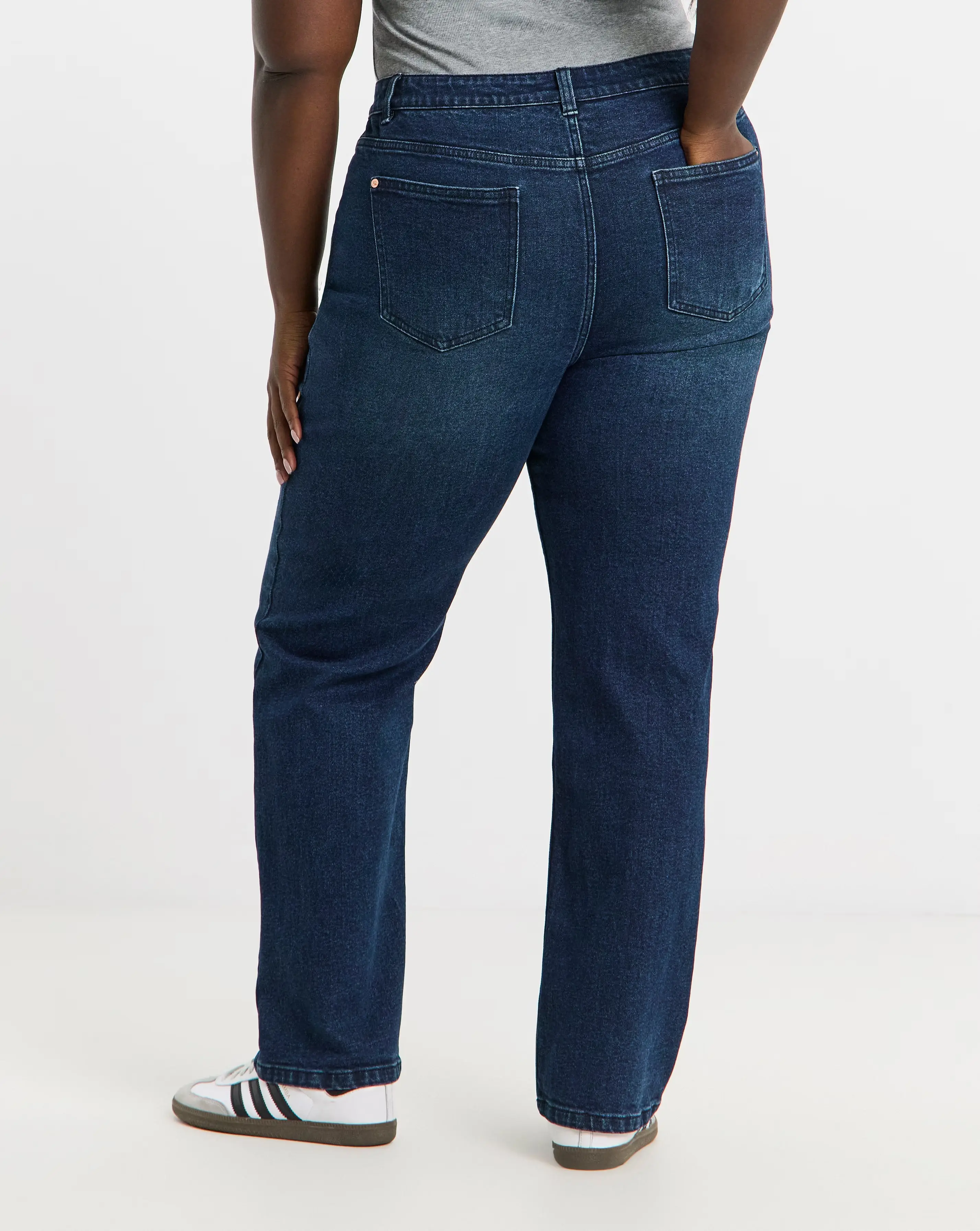 6085-indigo-authentic-relaxed-straight-leg-jeans-1.jpg