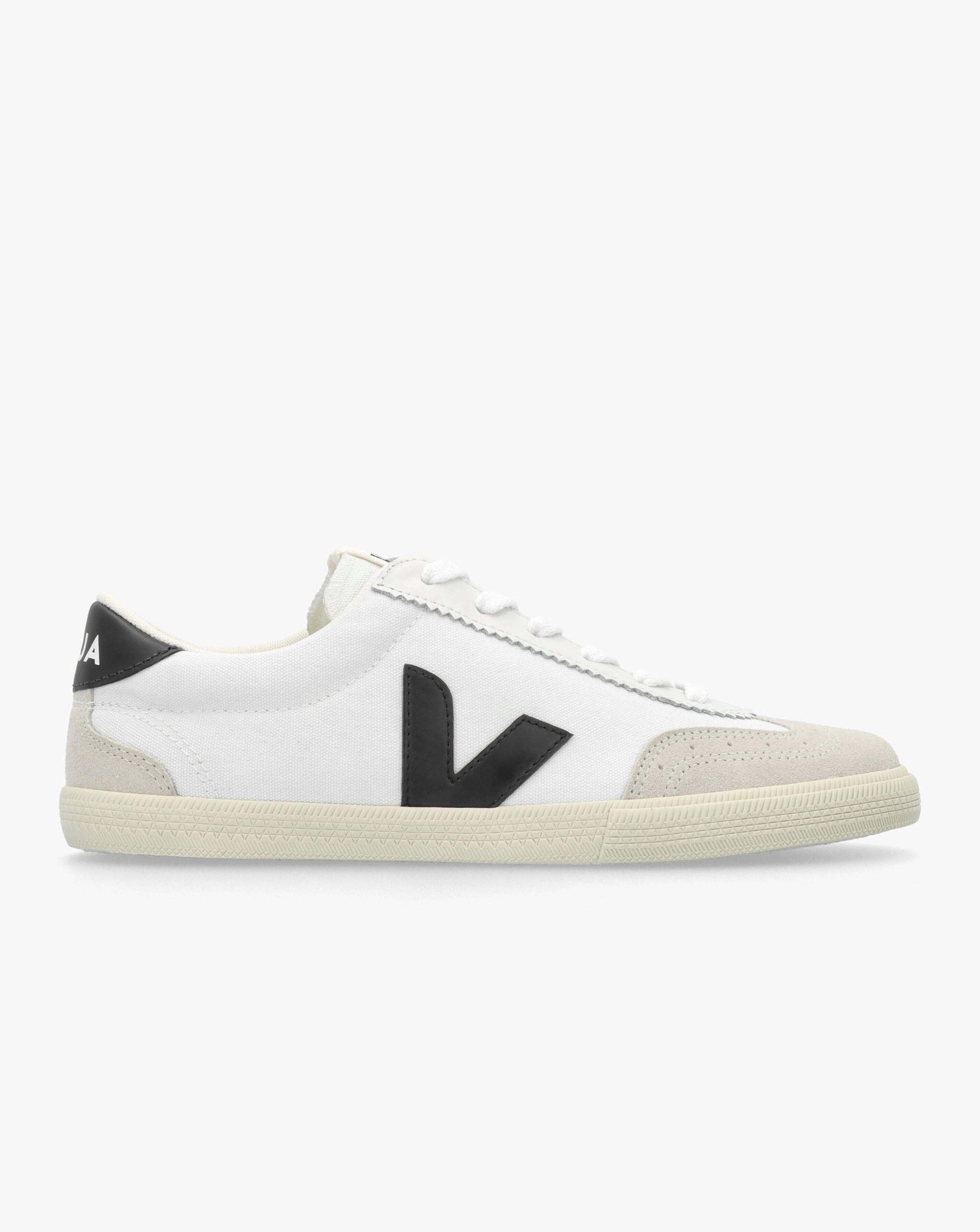 Veja Volley White Black Canvas Trainers 1 61010-veja-volley-white-black-canvas-trainers-1.jpg