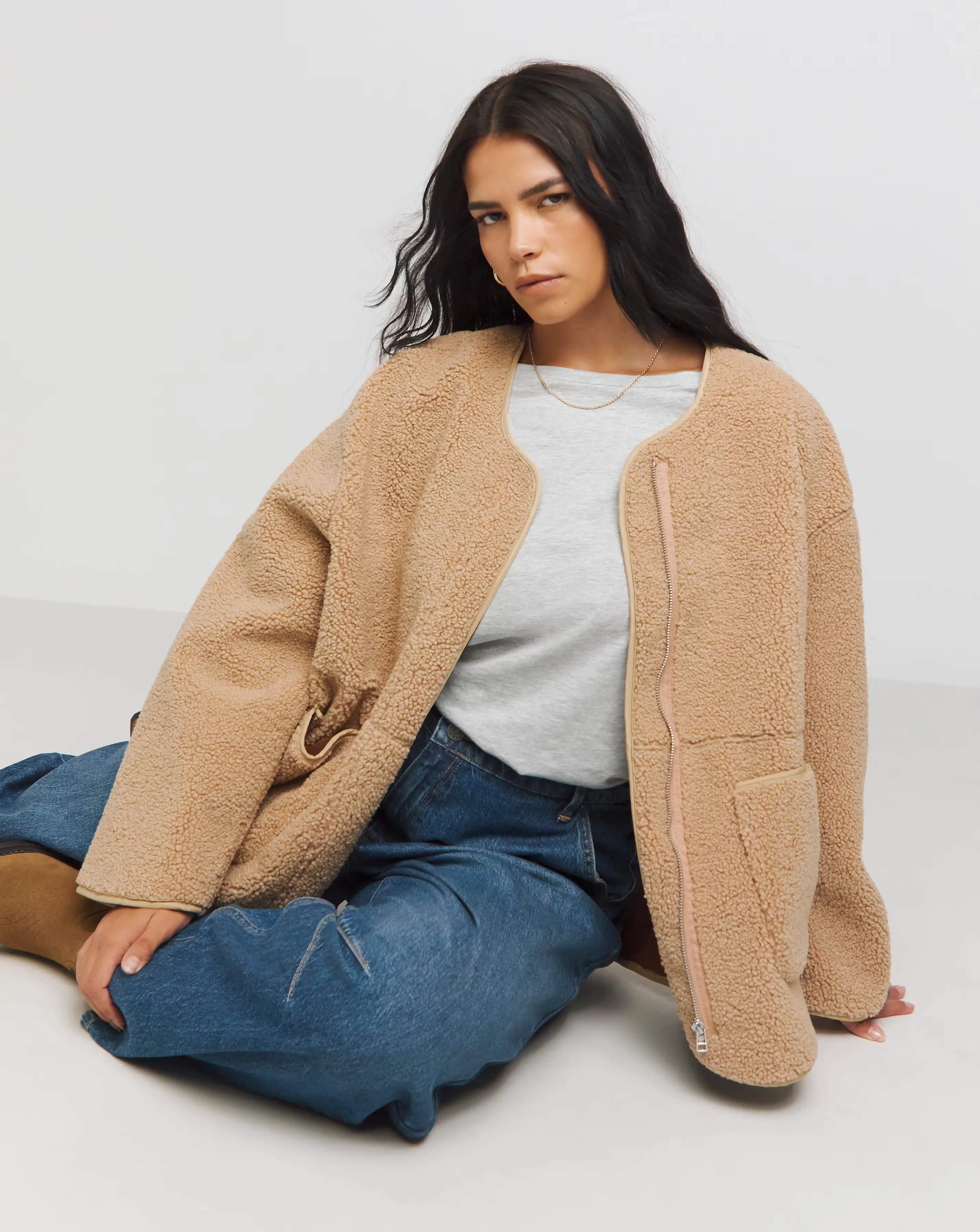 61347-natural-round-neck-zip-through-borg-jacket-1.webp