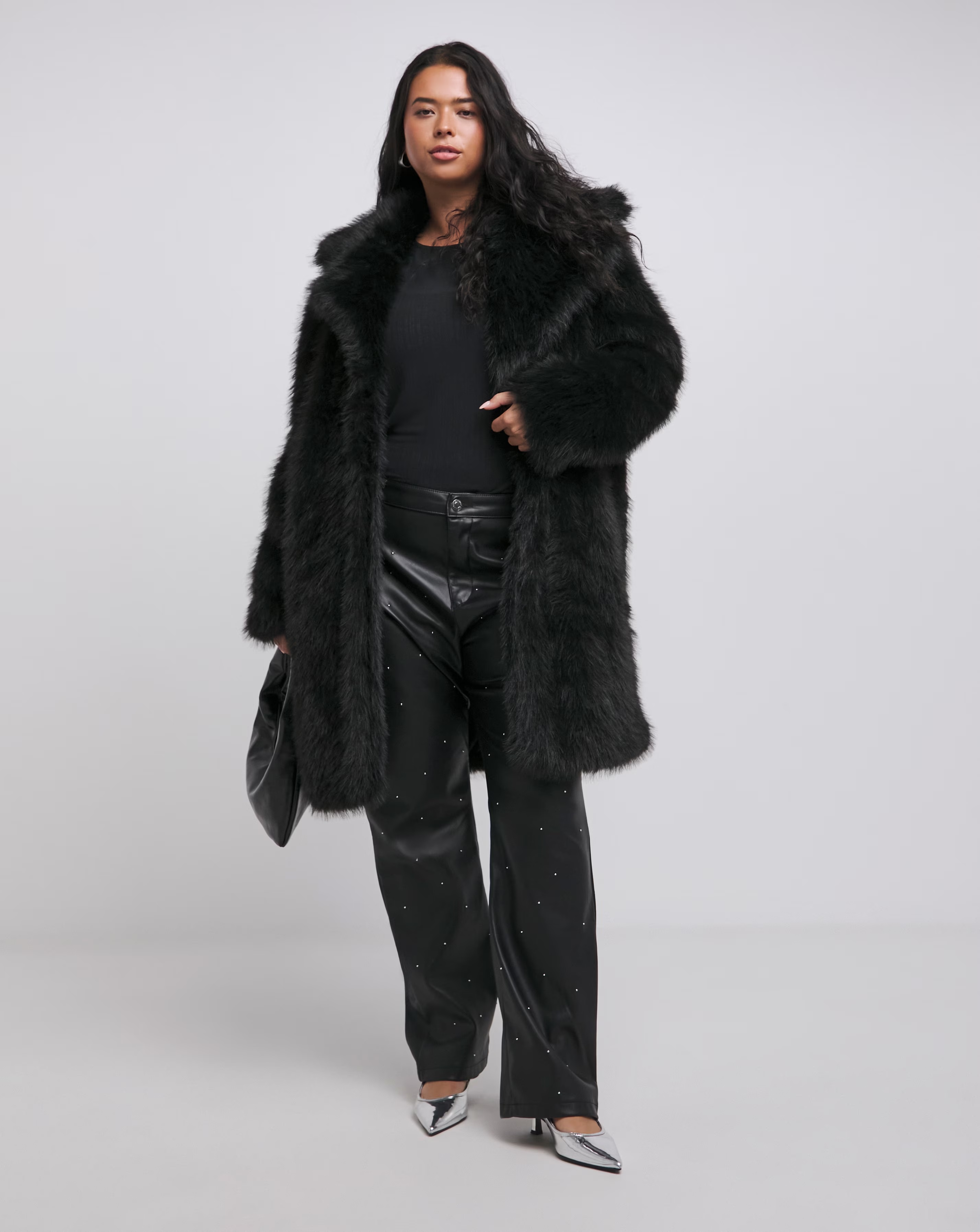 61617-black-longline-collar-revere-faux-fur-coat-1.jpg